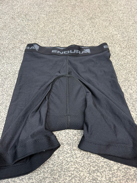 Endura Cycling Padded Shorts Undershorts - SMALL