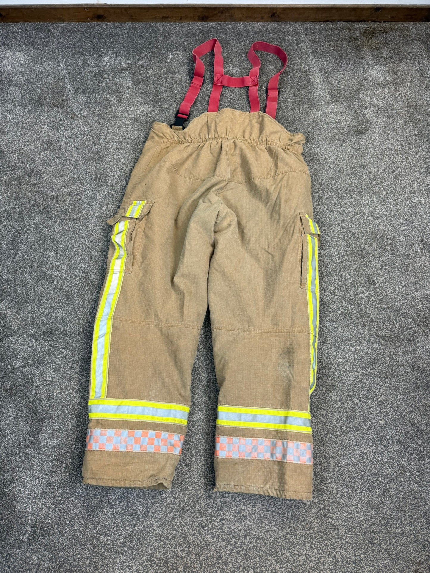 Ex Fire & Rescue Trousers X Large Fireman Firefighter Uniform Braces