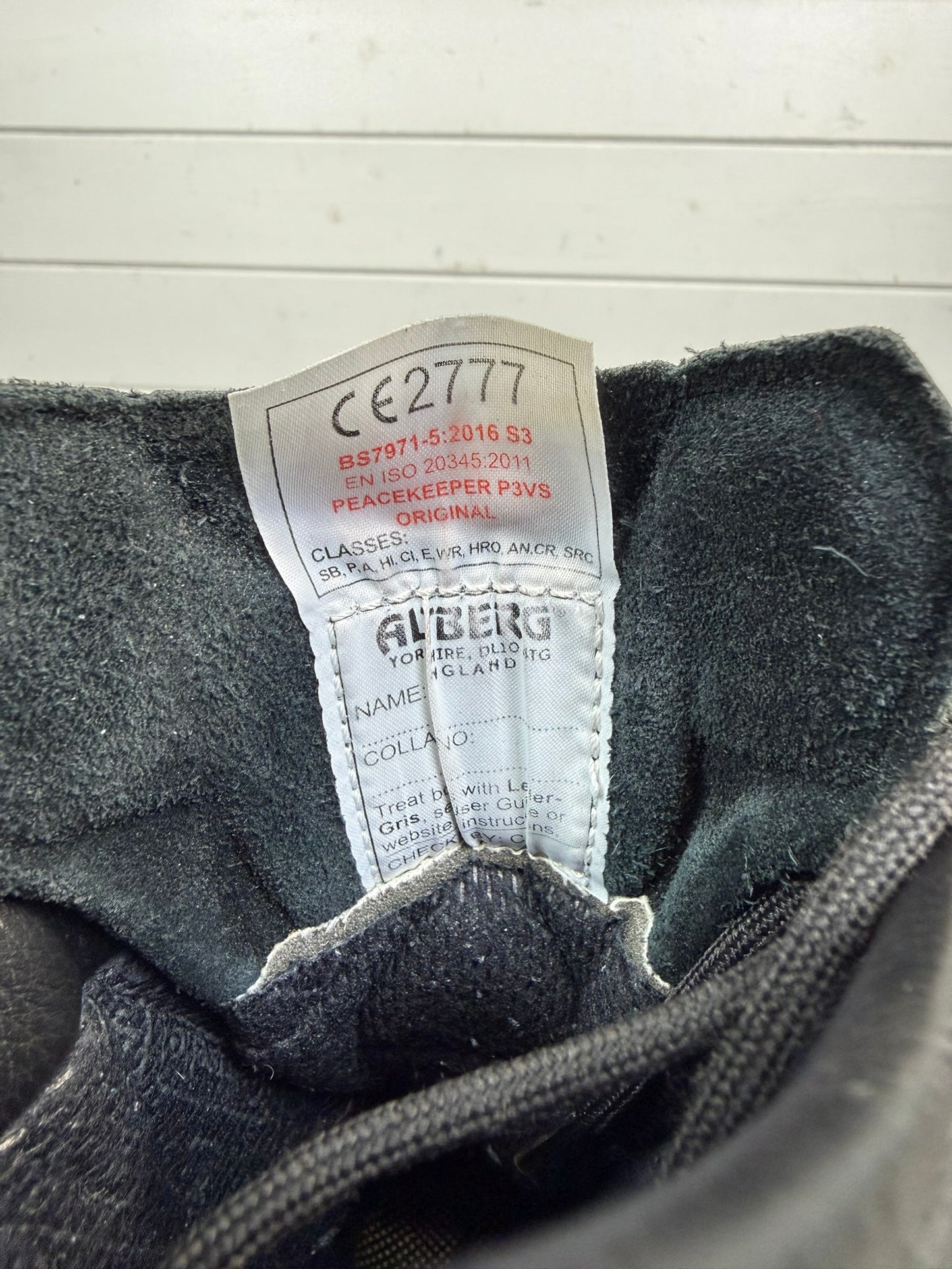 Altberg Peacekeeper P3 VS Black Leather Waterproof Combat Boots Size UK 9