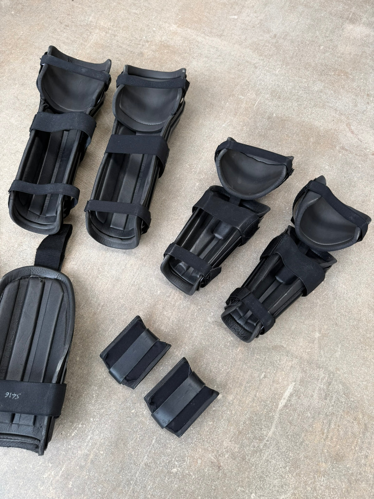 Ex Police Riot Guard Set Arms Thigh Leg & Foot Security Dog Handler Paintball Airsoft