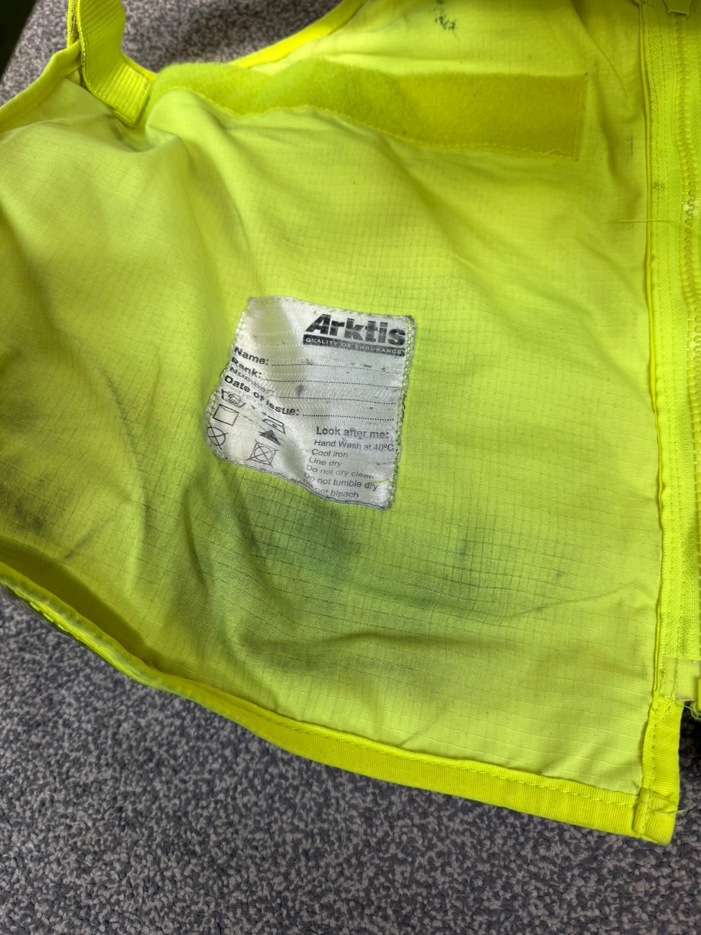 Ex Police Arktis Hi Vis Utility Tac Vest BADGED Small Patrol Equipment Vest TV Film Display