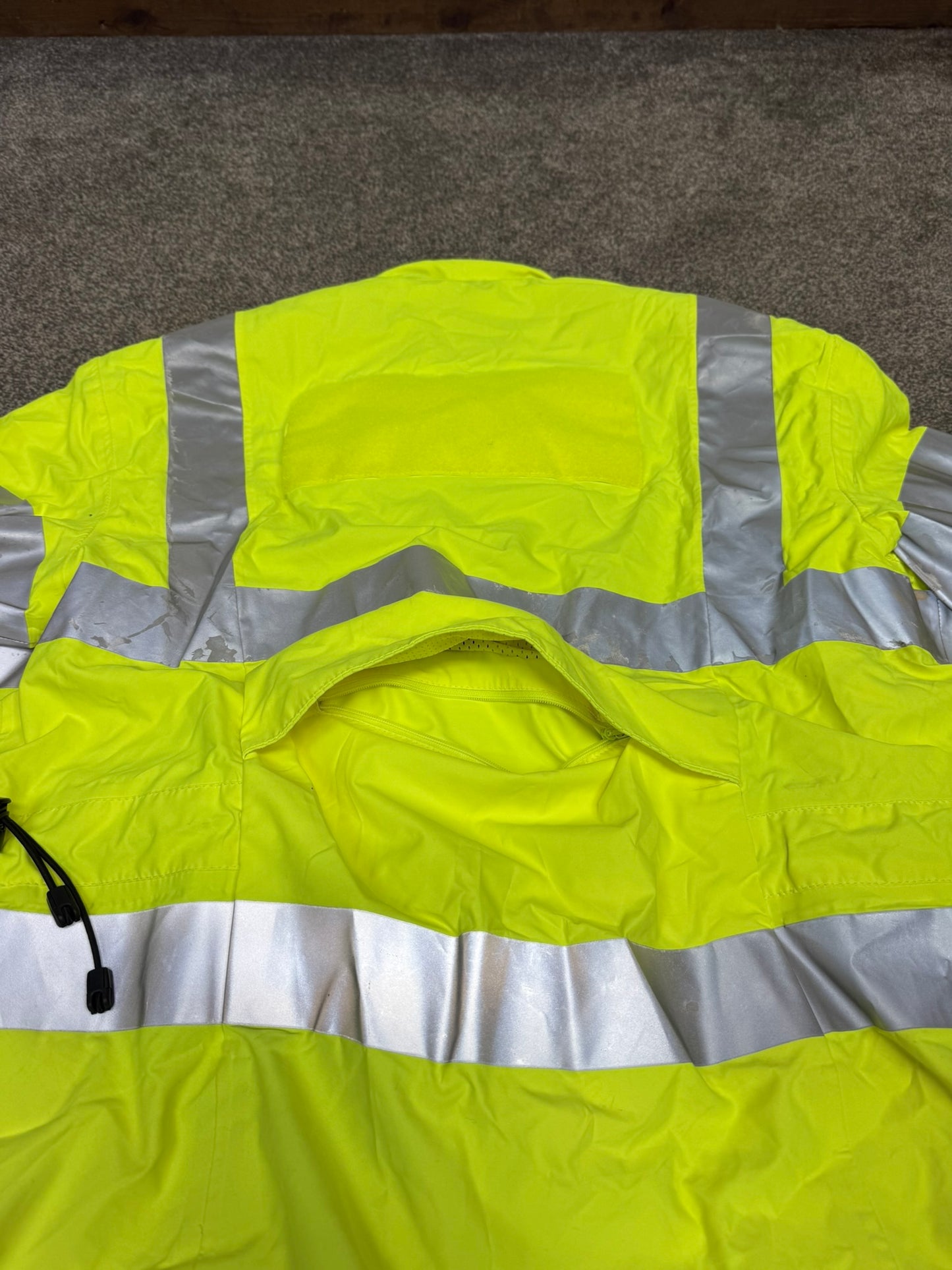 Ex Police Hi Vis Cycling Jacket MEDIUM Cyclist Waterproof Coat Security Events