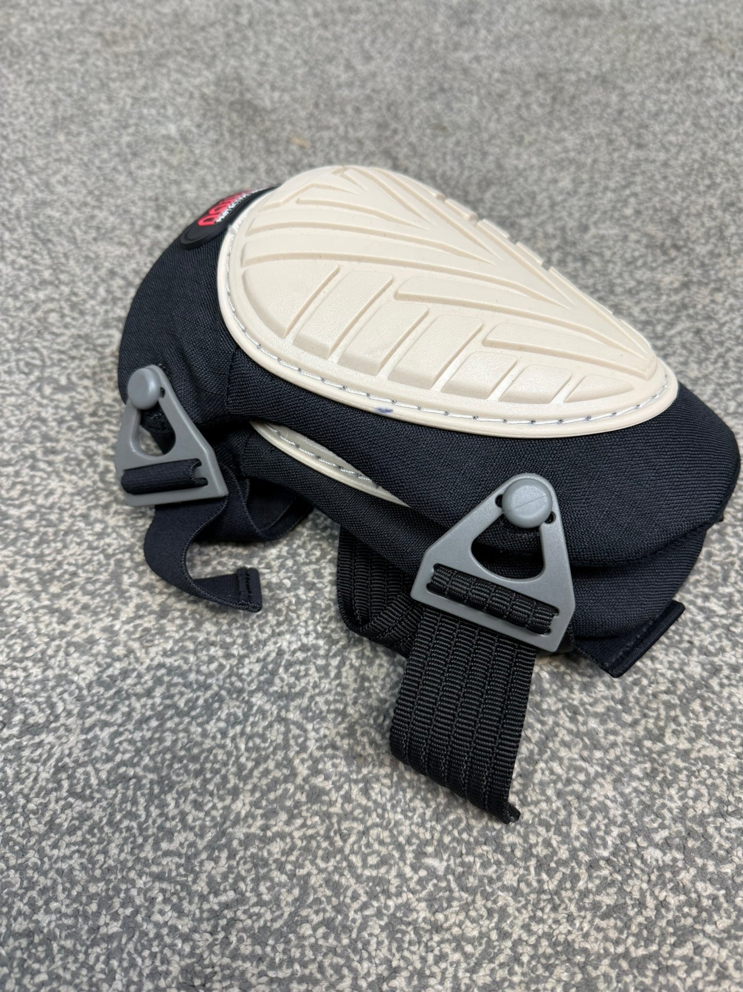 Nailers K2 Foam Gripping Protective Kneepads