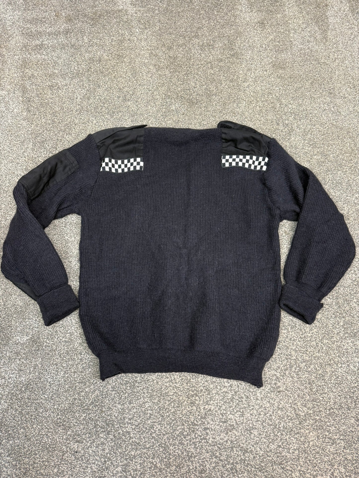 Ex Bedfordshire Police Wooly Pully Pullover Wool Commando Jumper Collector TV Film Display