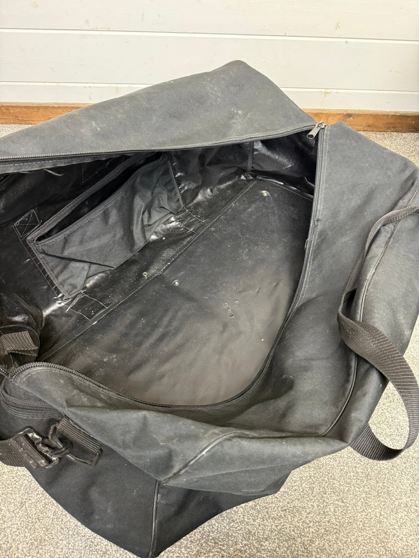 Ex Police Large Black Holdall Bag Duffle Kit Bag Gym Security Travel