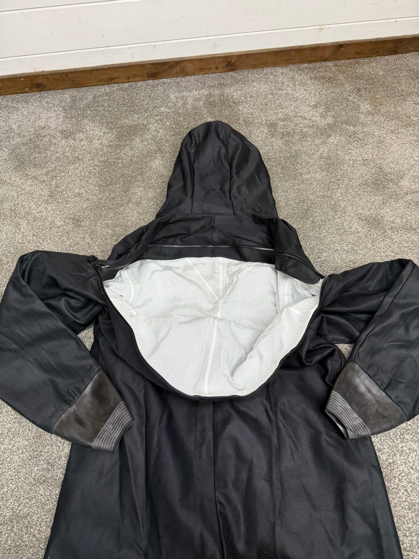 NEW Remploy Britannia Coverall Suit CBRN Ex Police Riot Rubber Cuffs