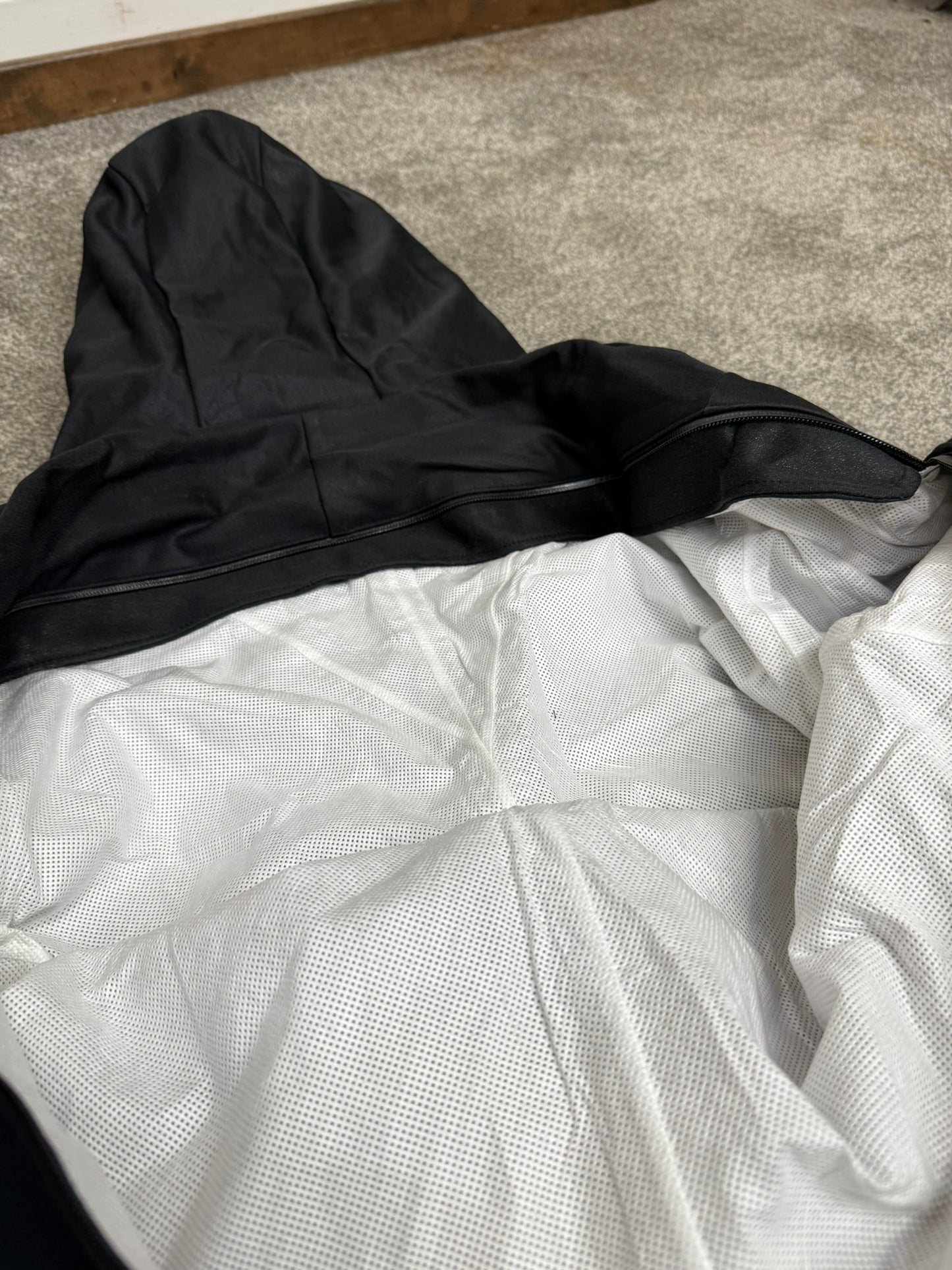 NEW Remploy Britannia Coverall Suit CBRN Ex Police Riot Rubber Cuffs