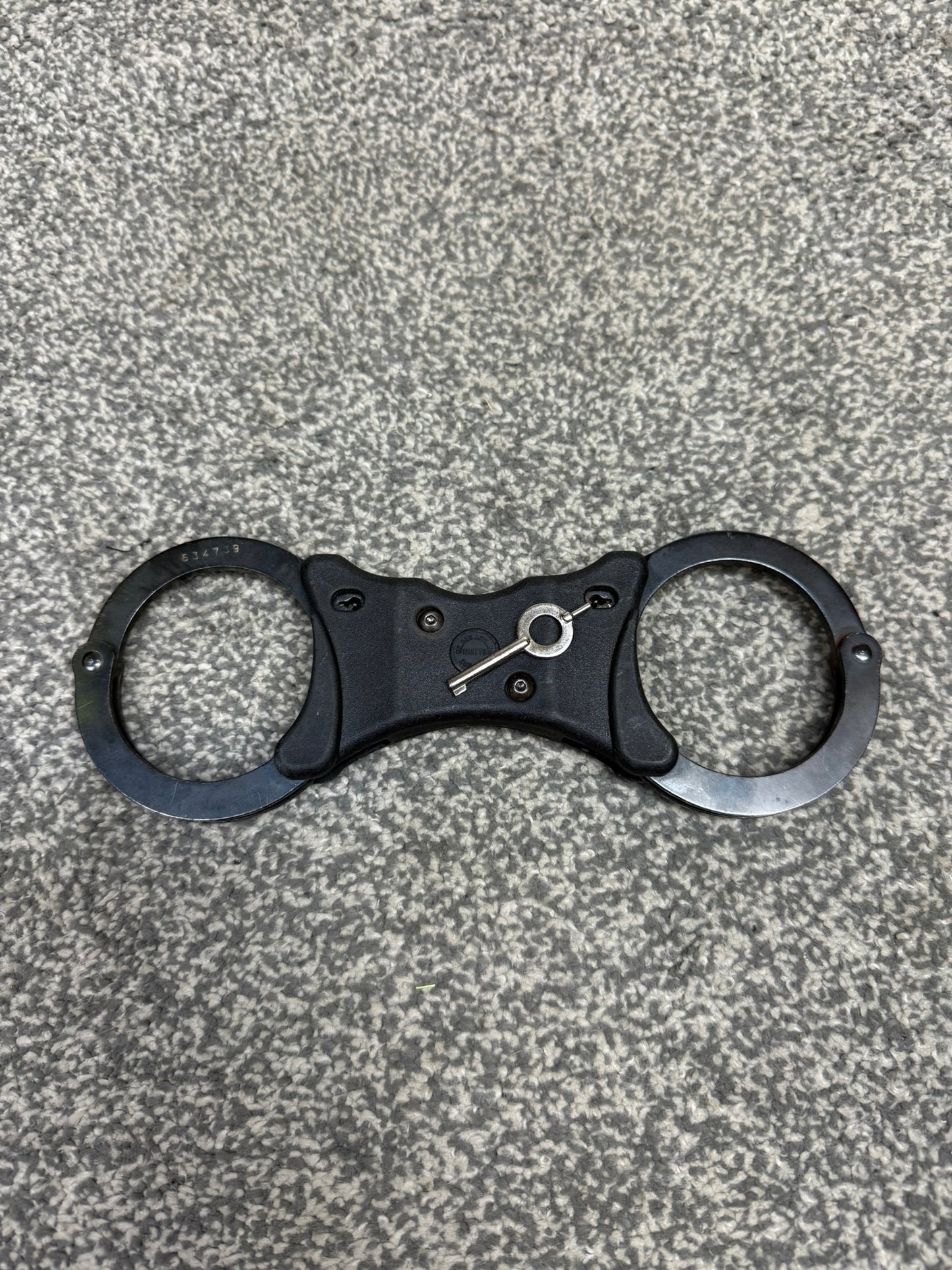 Ex Police Black Hiatt Rigid Handcuffs Genuine Cuff With Key Security Collectable