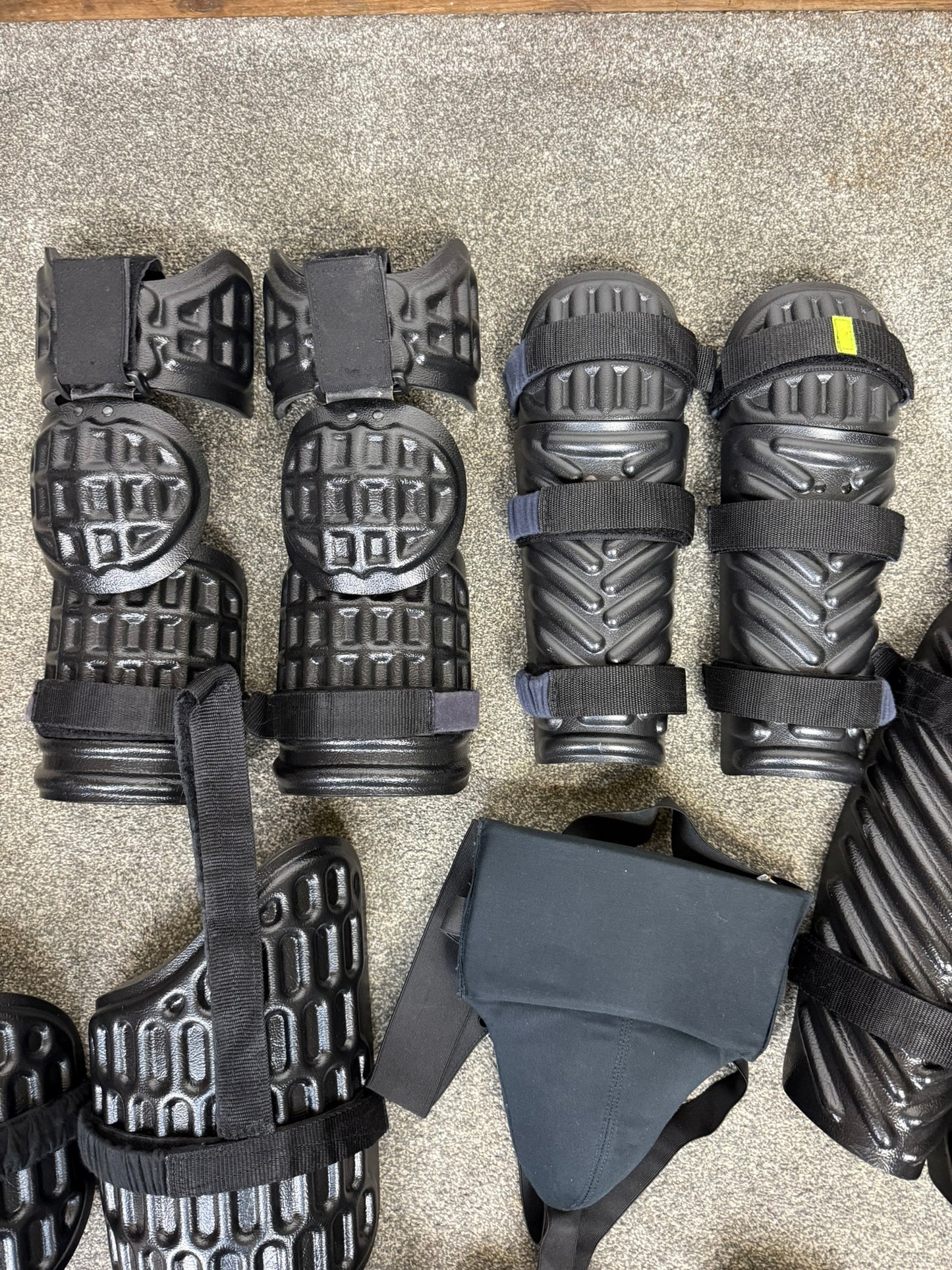Ex Police Riot Guard Set & Leather Belt Security Dog Handler Paintball Airsoft