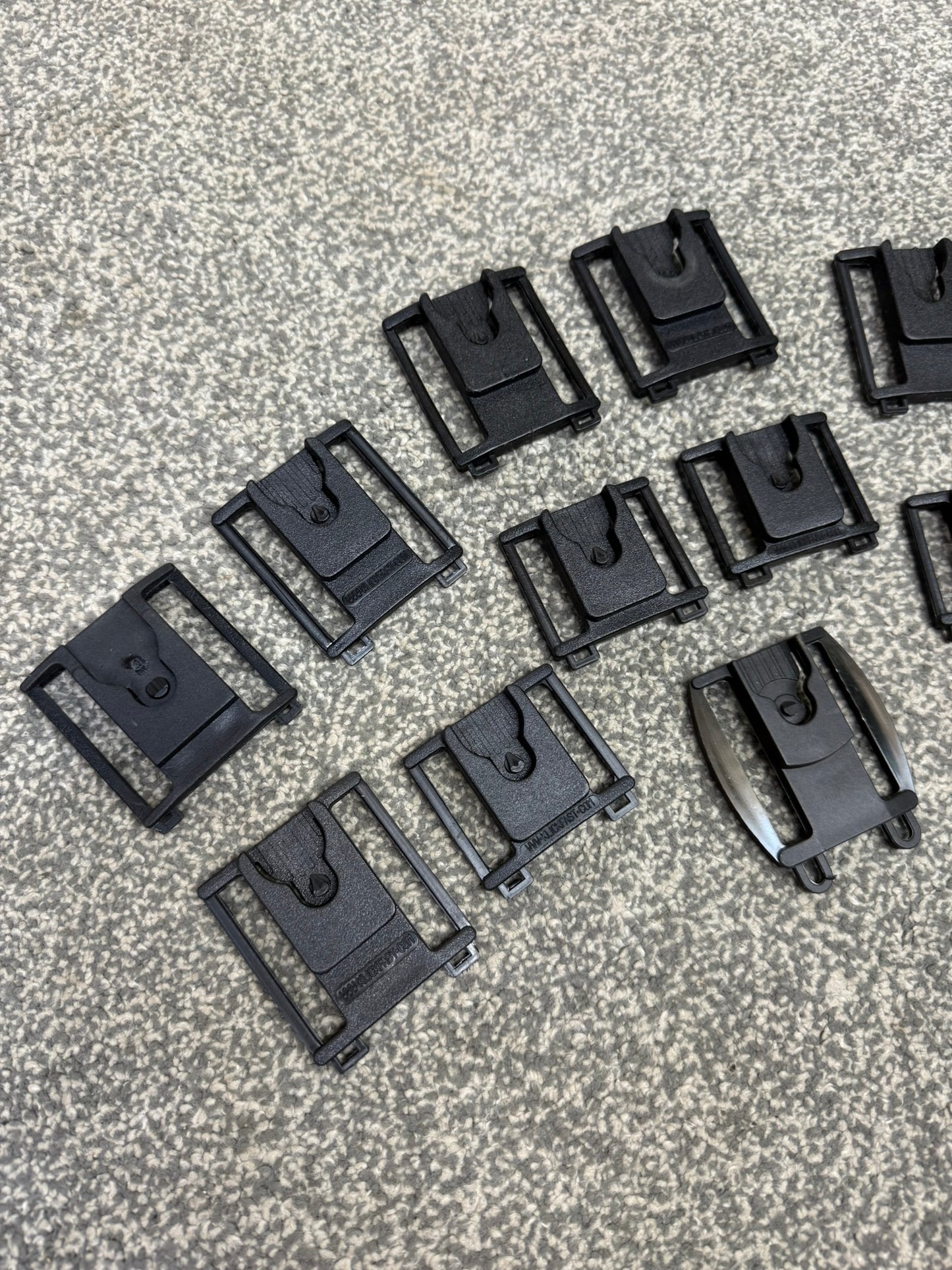 13x Ex Police Klickfast Belt Dock Job Lot Paramedic Security Radio Clip