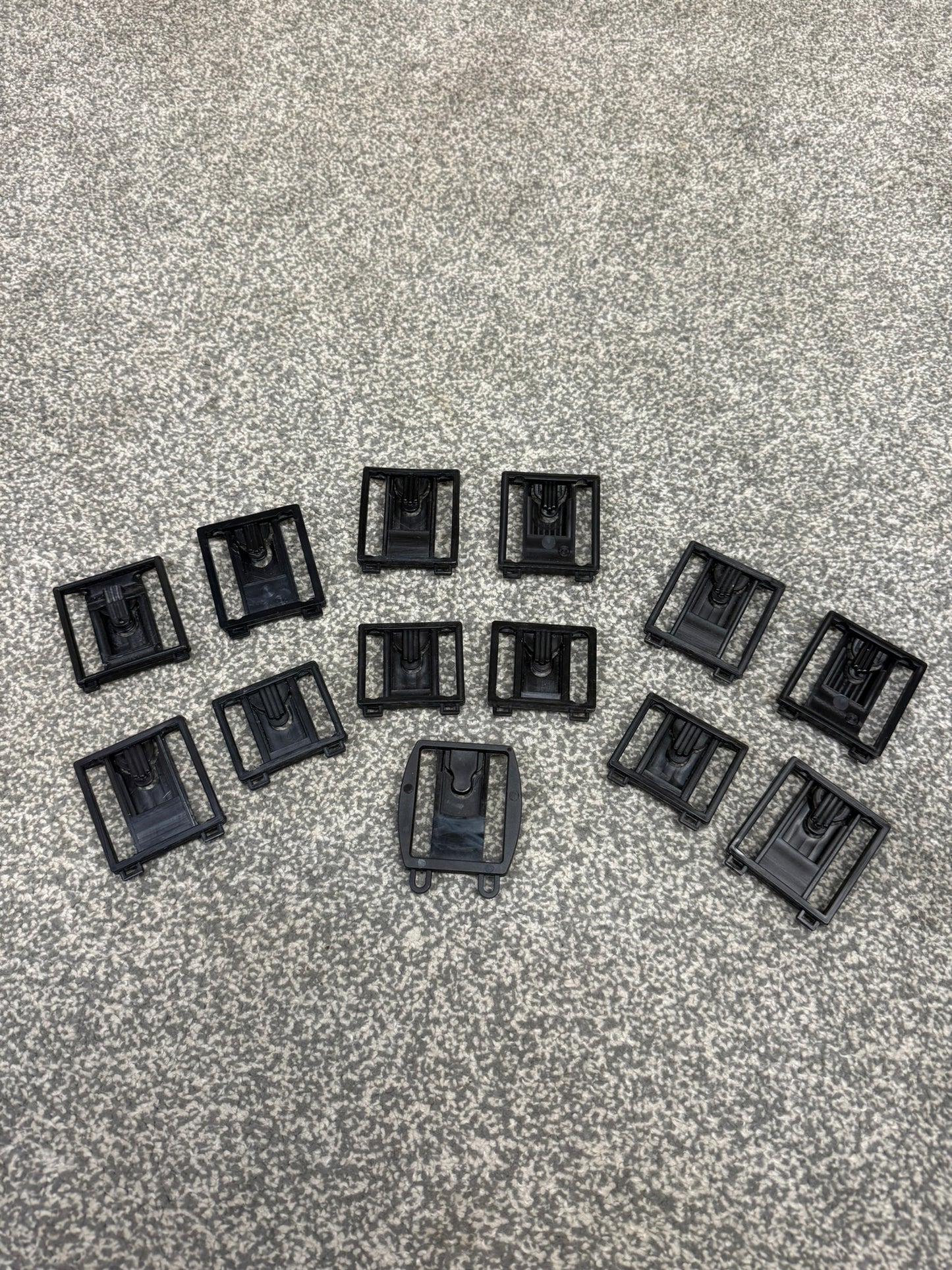 13x Ex Police Klickfast Belt Dock Job Lot Paramedic Security Radio Clip