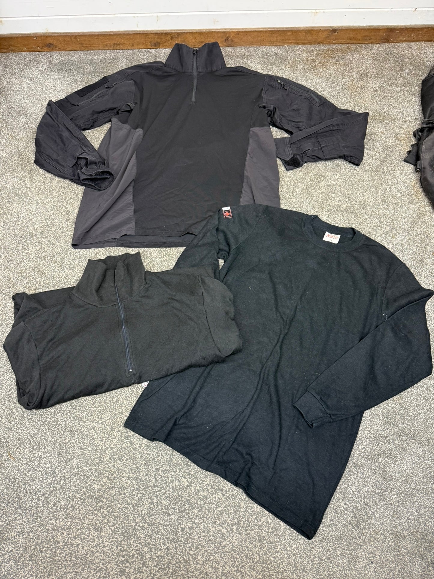 Ex Police Fleece Soft Shell Jacket Liners Trousers Holdall Job Lot