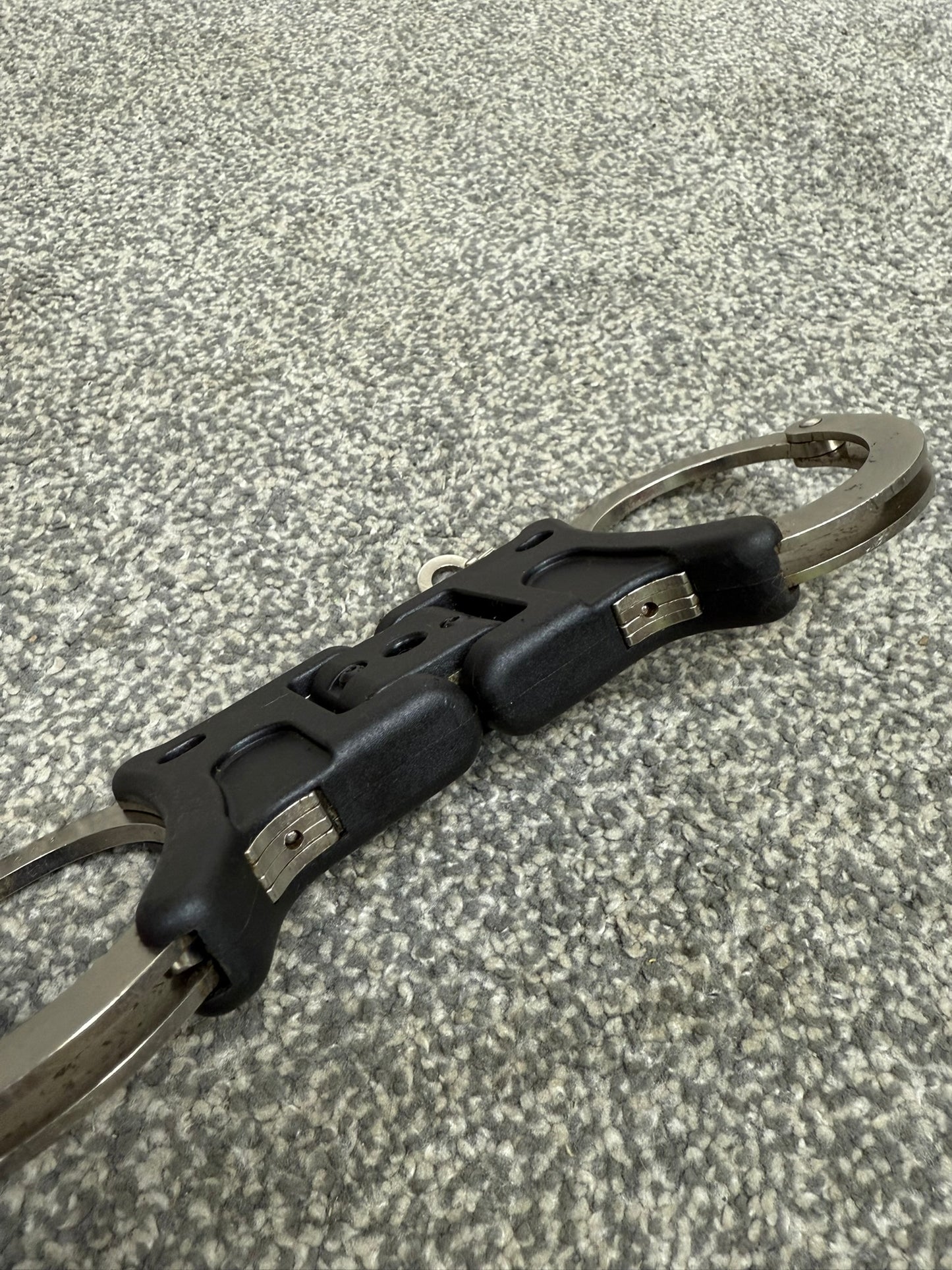 Ex Police Folding Hiatt Handcuffs Hinged Cuffs & Key Security Collectable