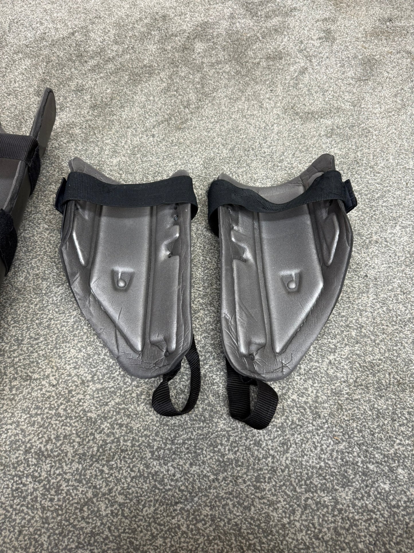 Ex Police Riot Guard Set Knee & Shin and Thigh Guards Pairs Airsoft Paintball