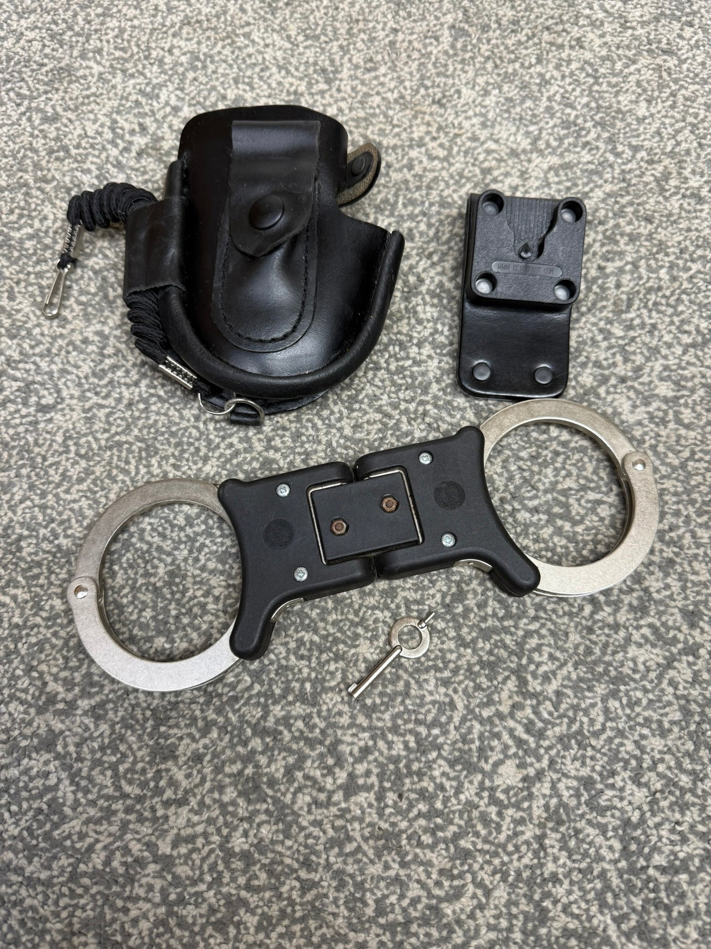Ex Police Folding Hiatt Handcuffs Hinged Cuffs Pouch & Key Security Collectable