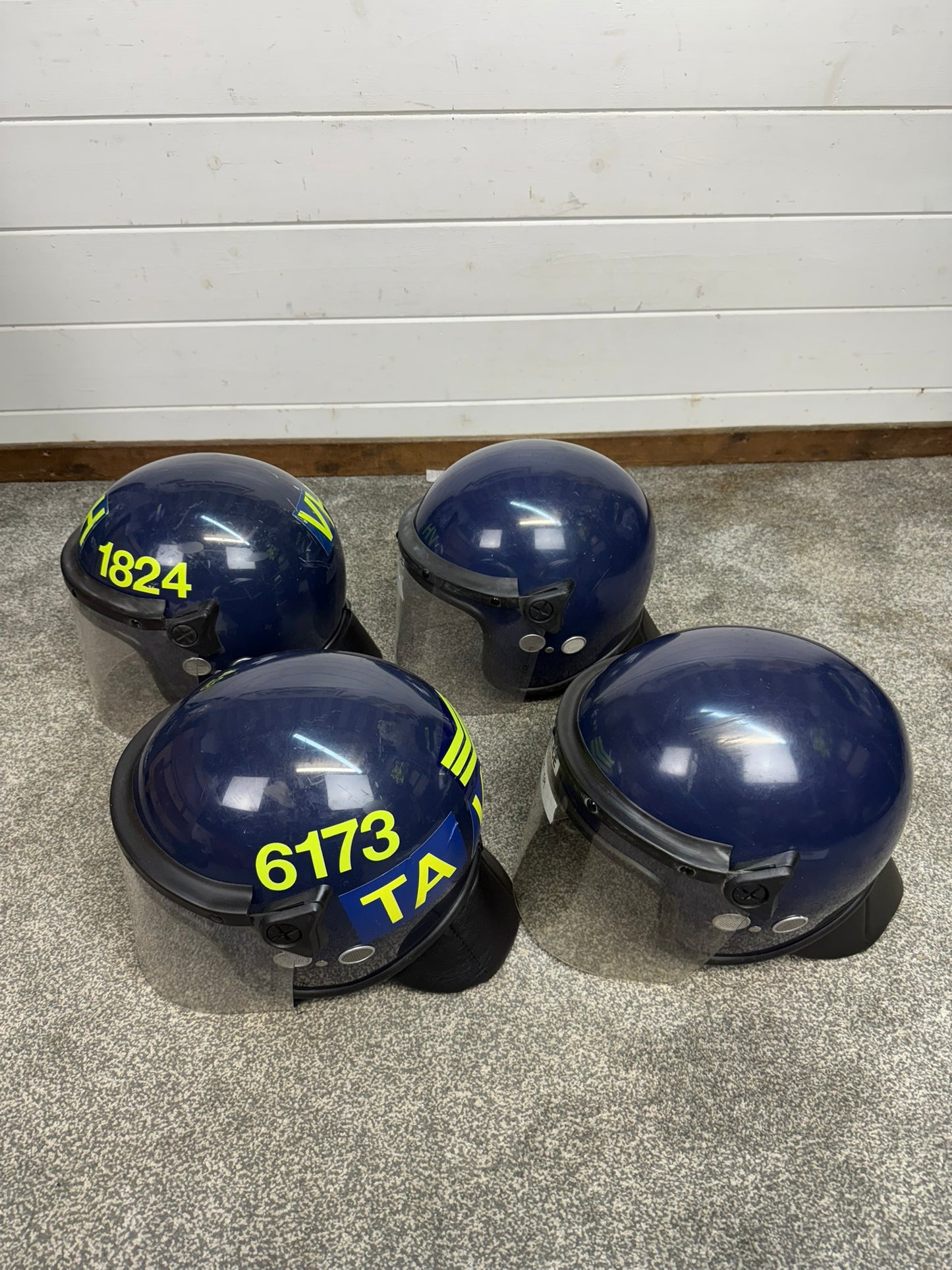 Ex Police Riot Helmet Genuine Obsolete Argus 017T Collectable Display Paintball
