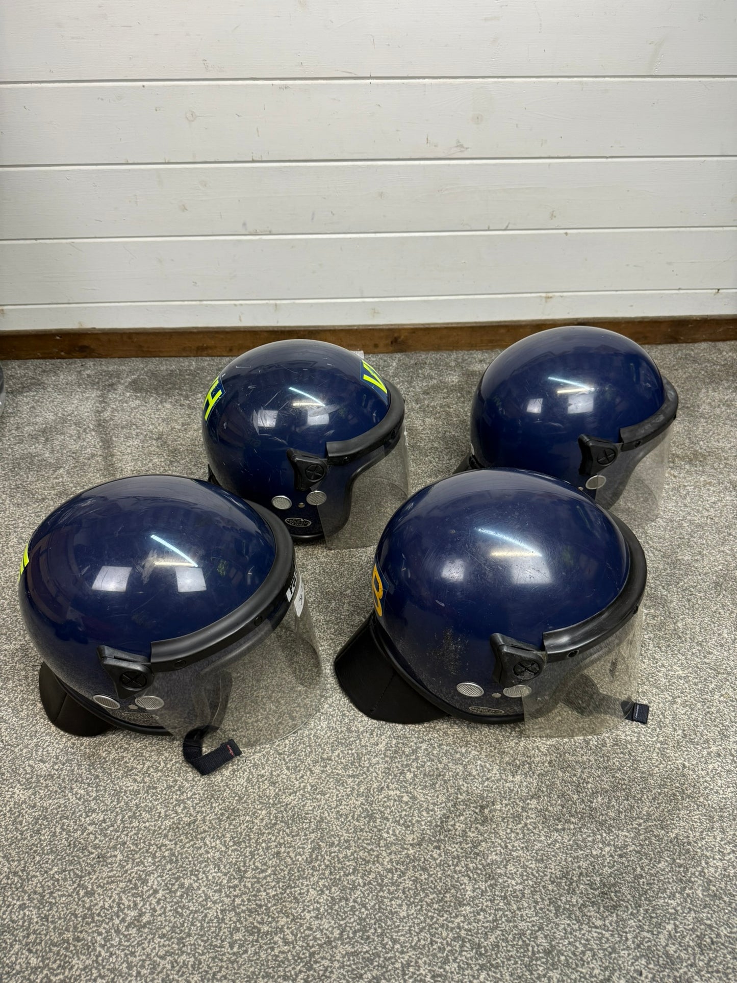 Ex Police Riot Helmet Genuine Obsolete Argus 017T Collectable Display Paintball