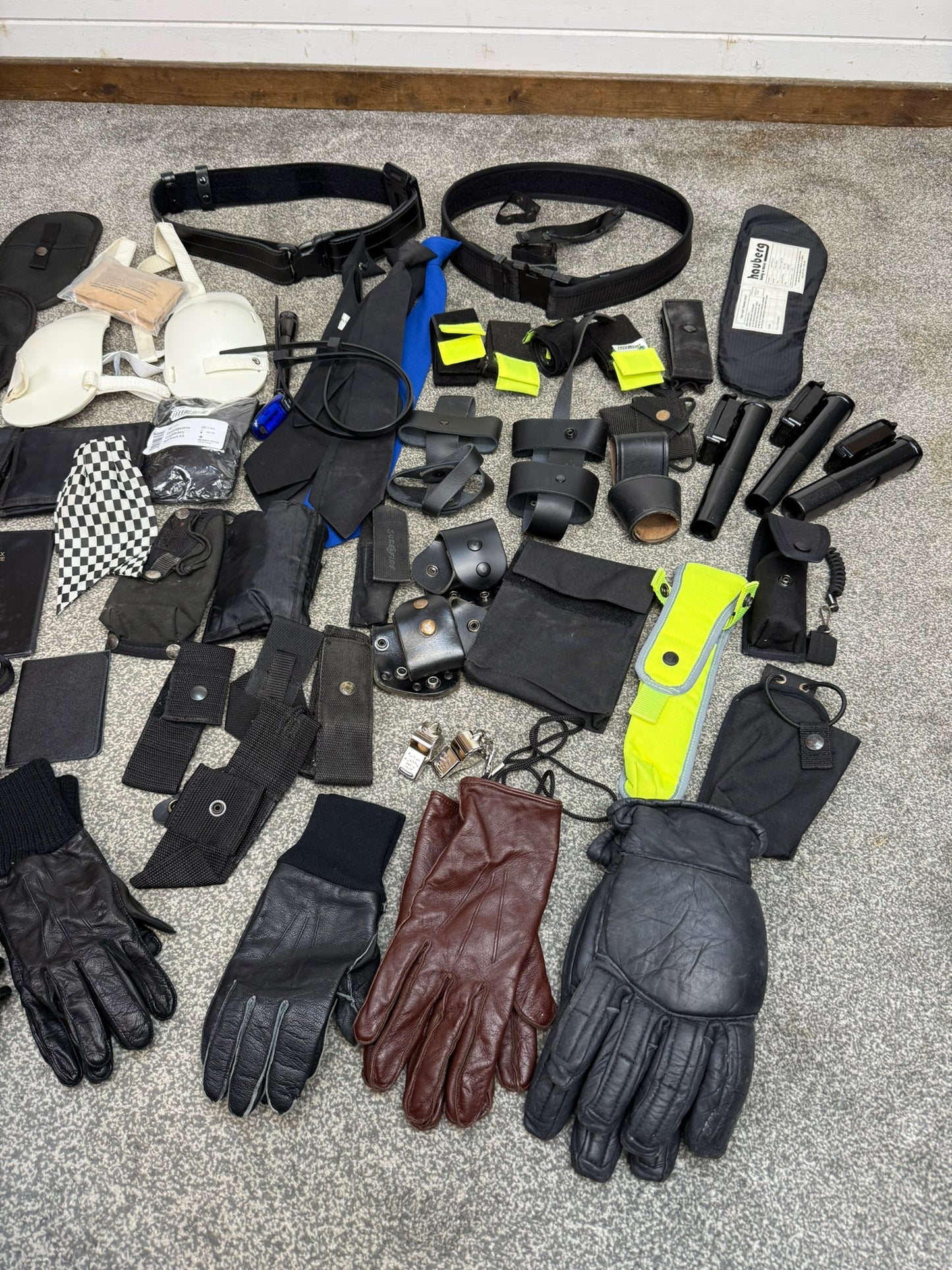 Ex Police Accessory Job Lot Belts Pouches Gloves Ties Security Lot