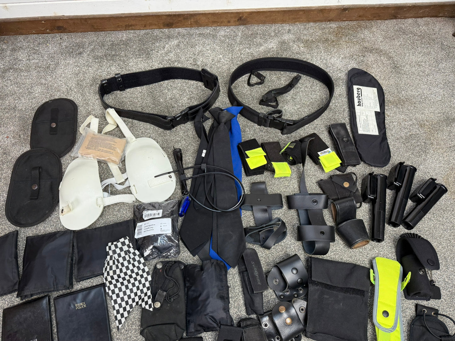 Ex Police Accessory Job Lot Belts Pouches Gloves Ties Security Lot