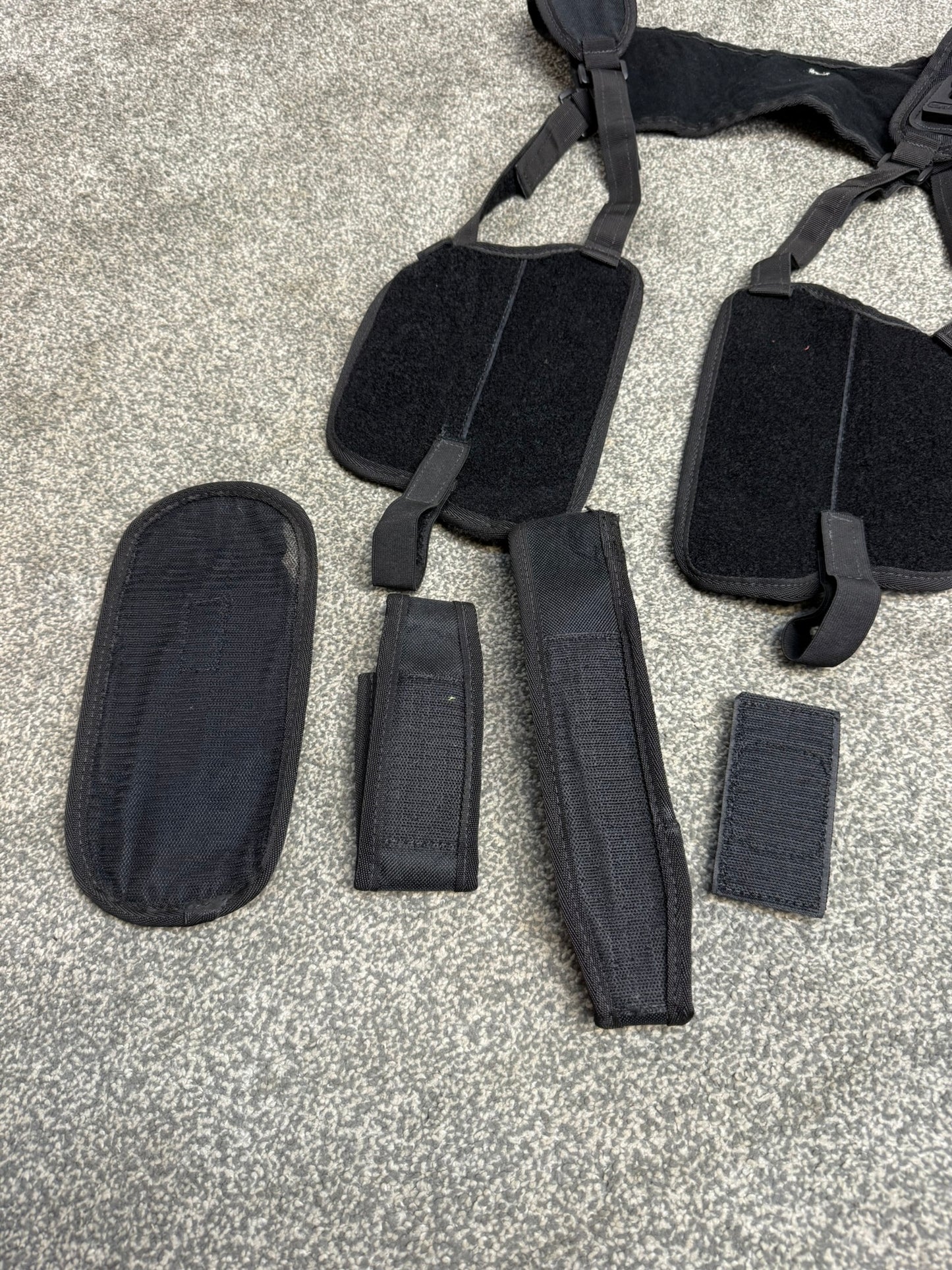Ex Police Covert Harness Velcro Modular Pouches Security PI Vest