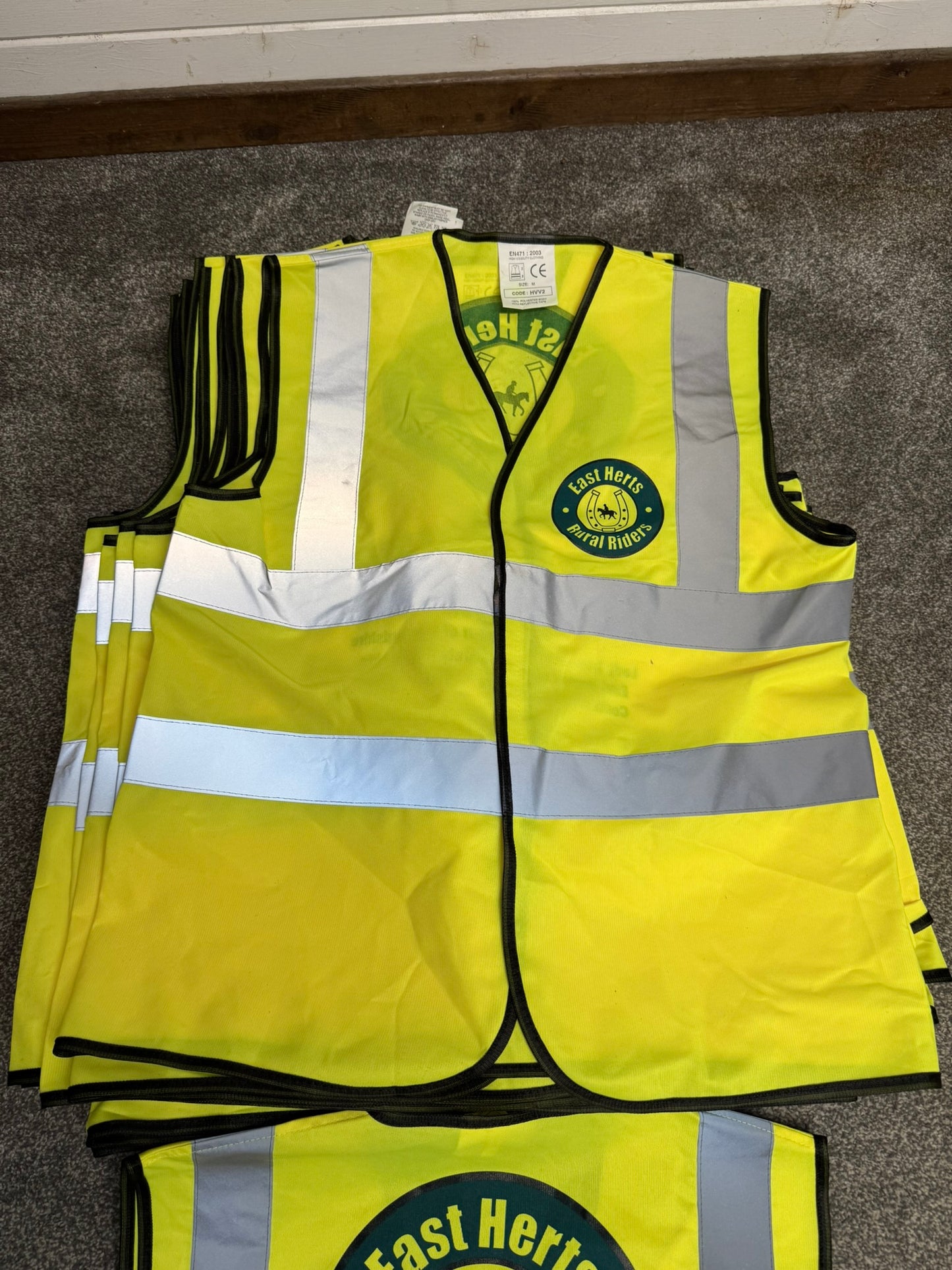 30x High Vis Vest Job Lot East Herts Horse Riding Safety Vests - Medium