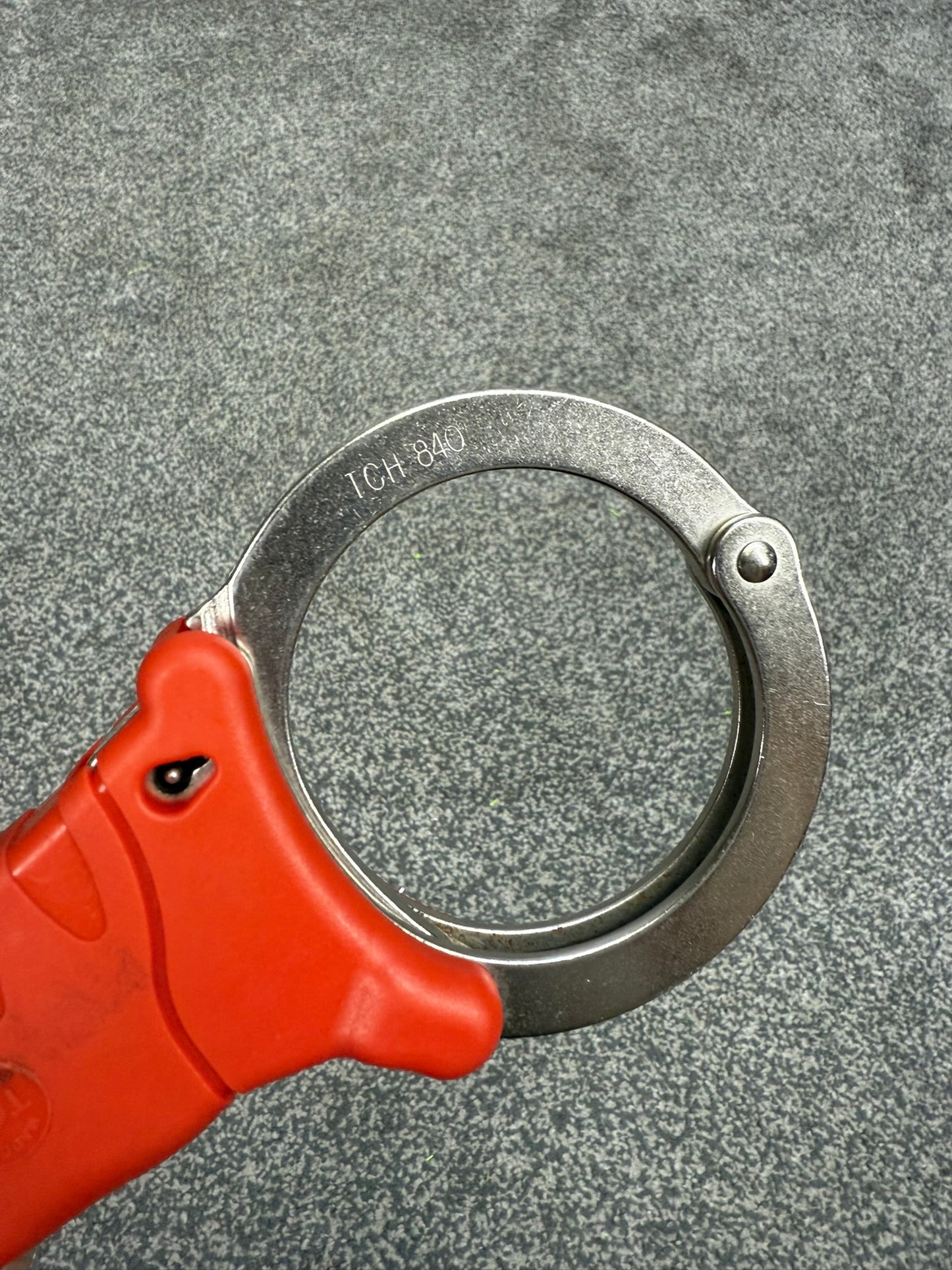 Ex Police TCH840 Red Rigid Handcuffs Cuffs & Key Security Collectable