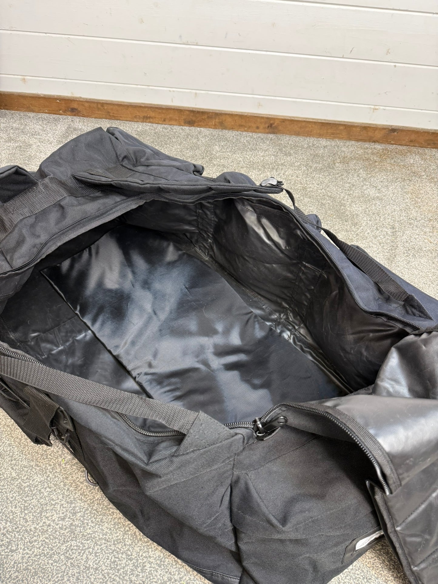 Ex Police Protec Large Holdall Rucksack Deployment Bag 100L PSU Riot Bag