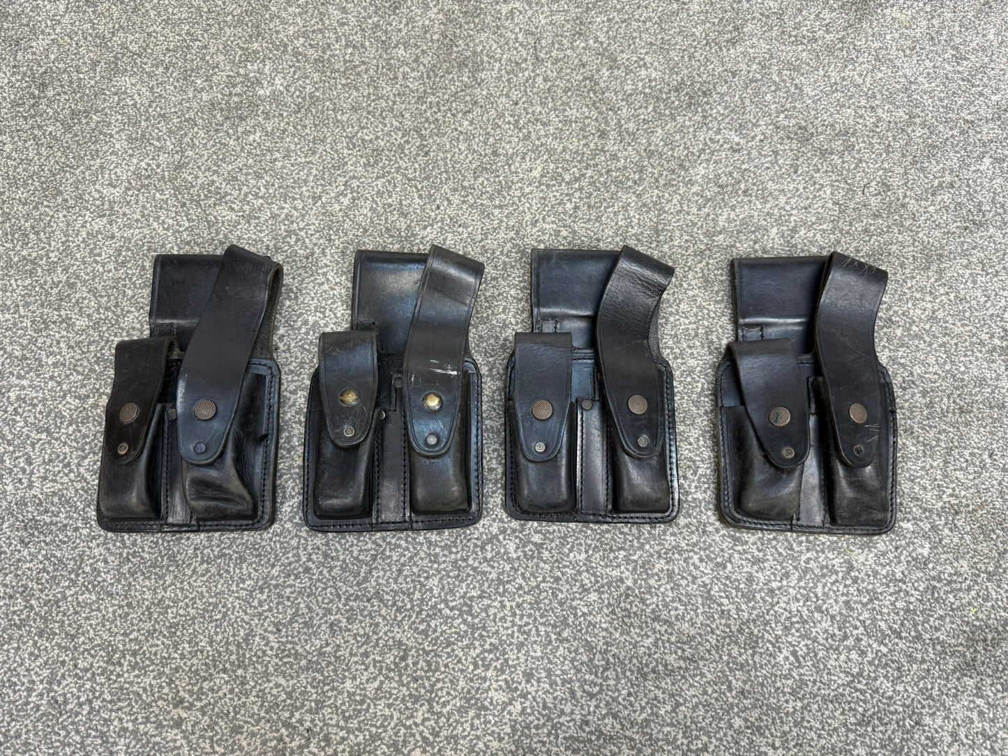 Ex Police Leather MP5 Double Mag Belt Pouch Airsoft Display