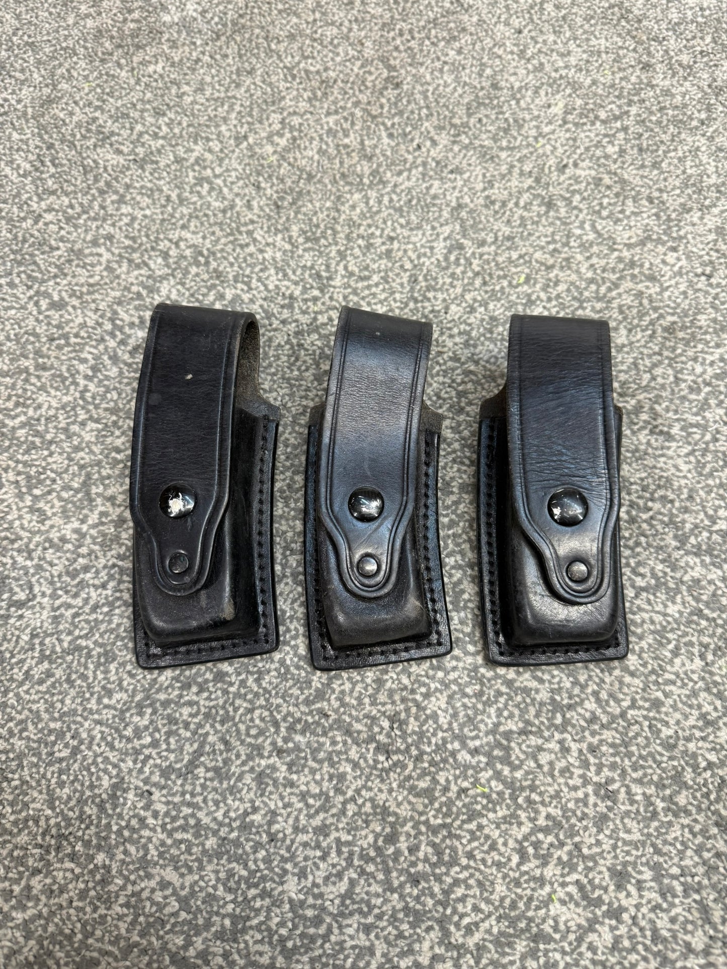 3x Ex Police Leather MP5 Mag Pouch Belt Pouch JOB LOT Airsoft Display