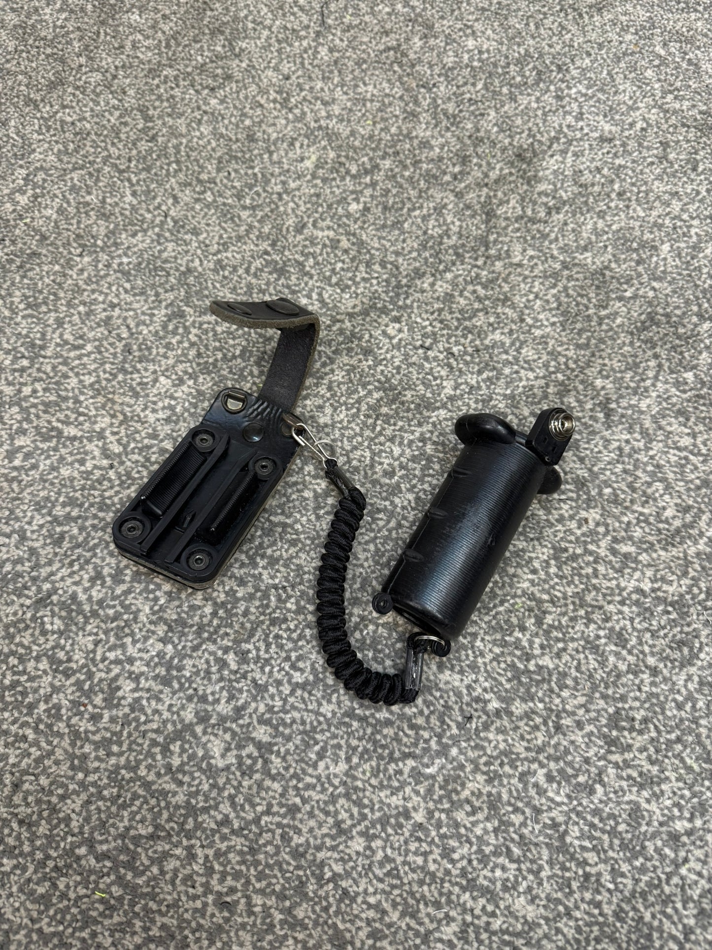 Ex Police CS Pepper Spray Holder Peter Jones With Klickfast Attachment & Lanyard