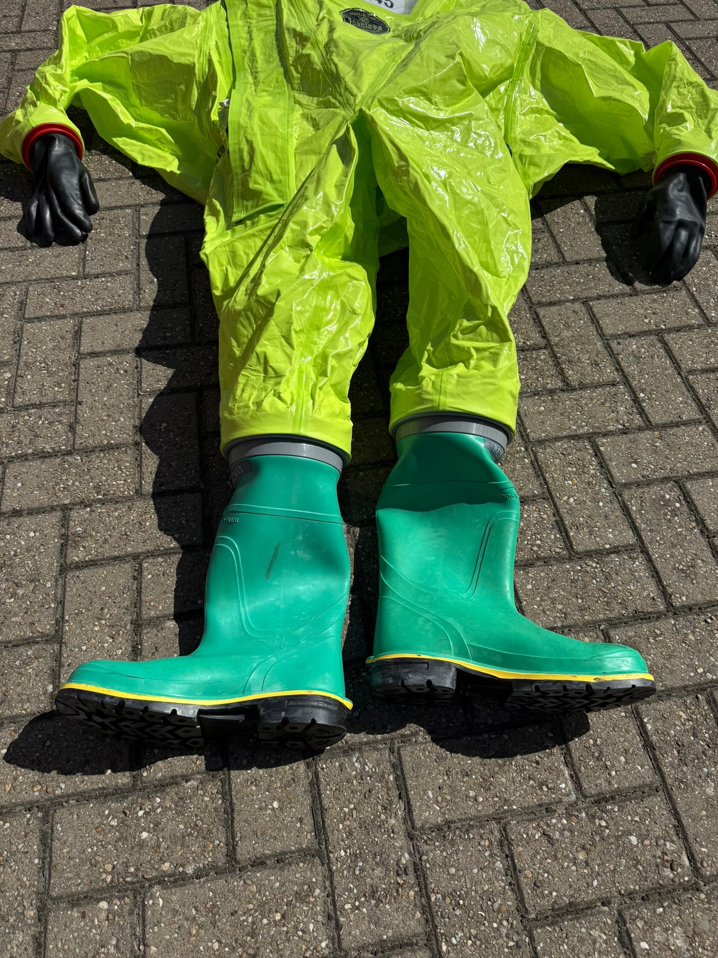 Respirex Tychem TK Gas Chemical Suit Type 1A HAZMAT Suit Size XL