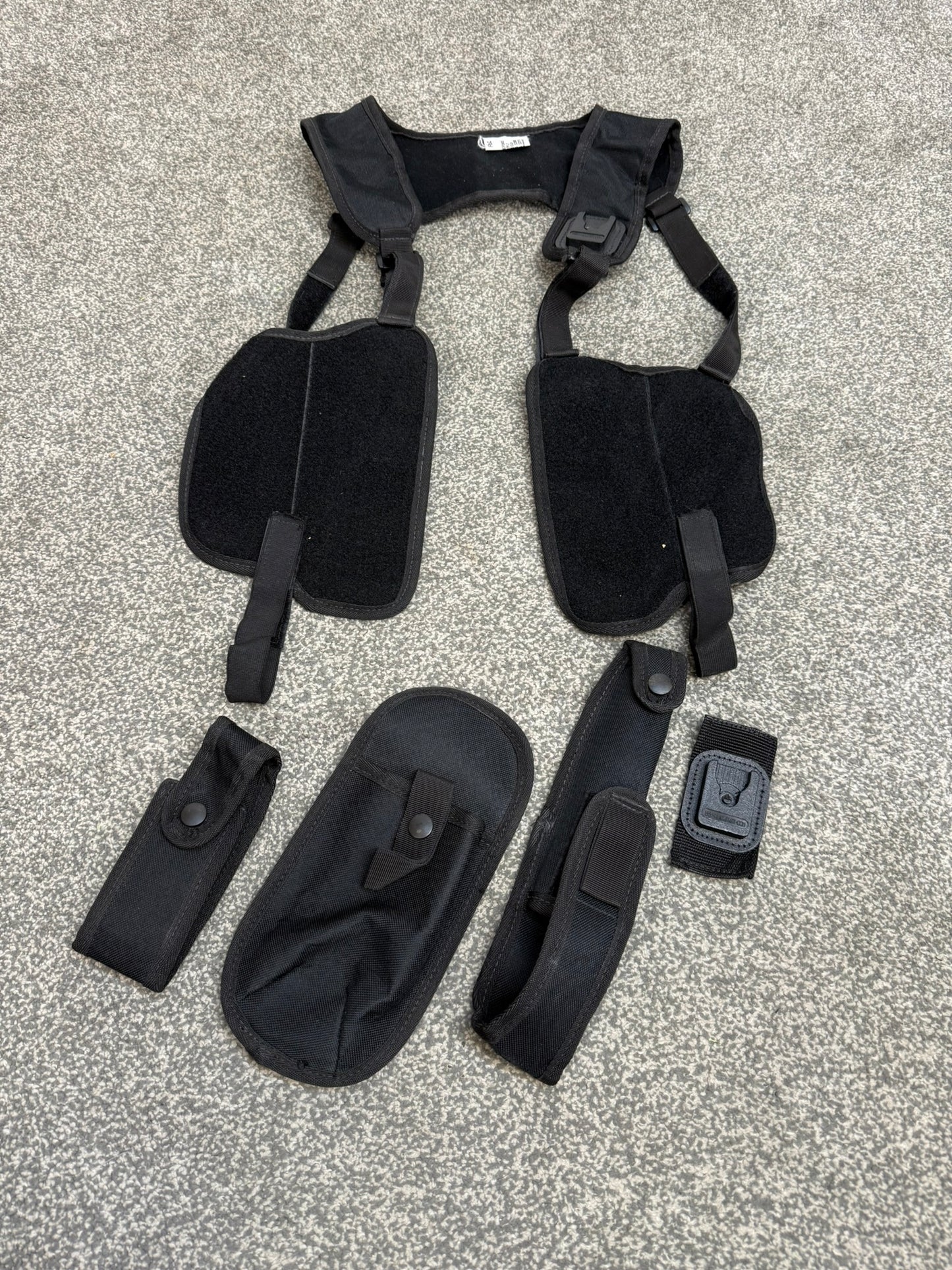 Covert Harness Hook & Loop Modular Pouches Ex Police Security PI Vest