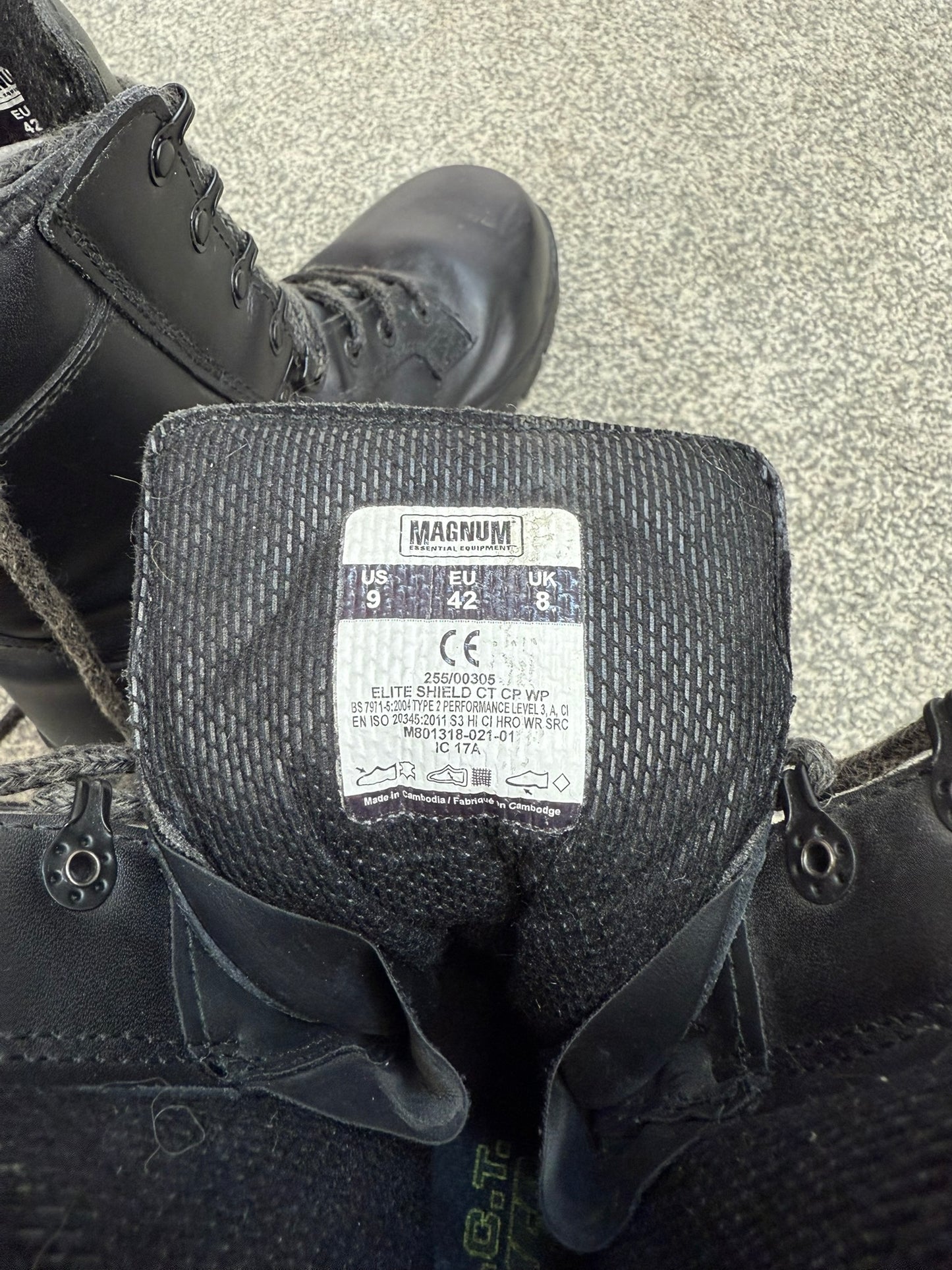 Ex Police Magnum Elite Shield Combat Boots Black Leather UK 8 Security Work Boot