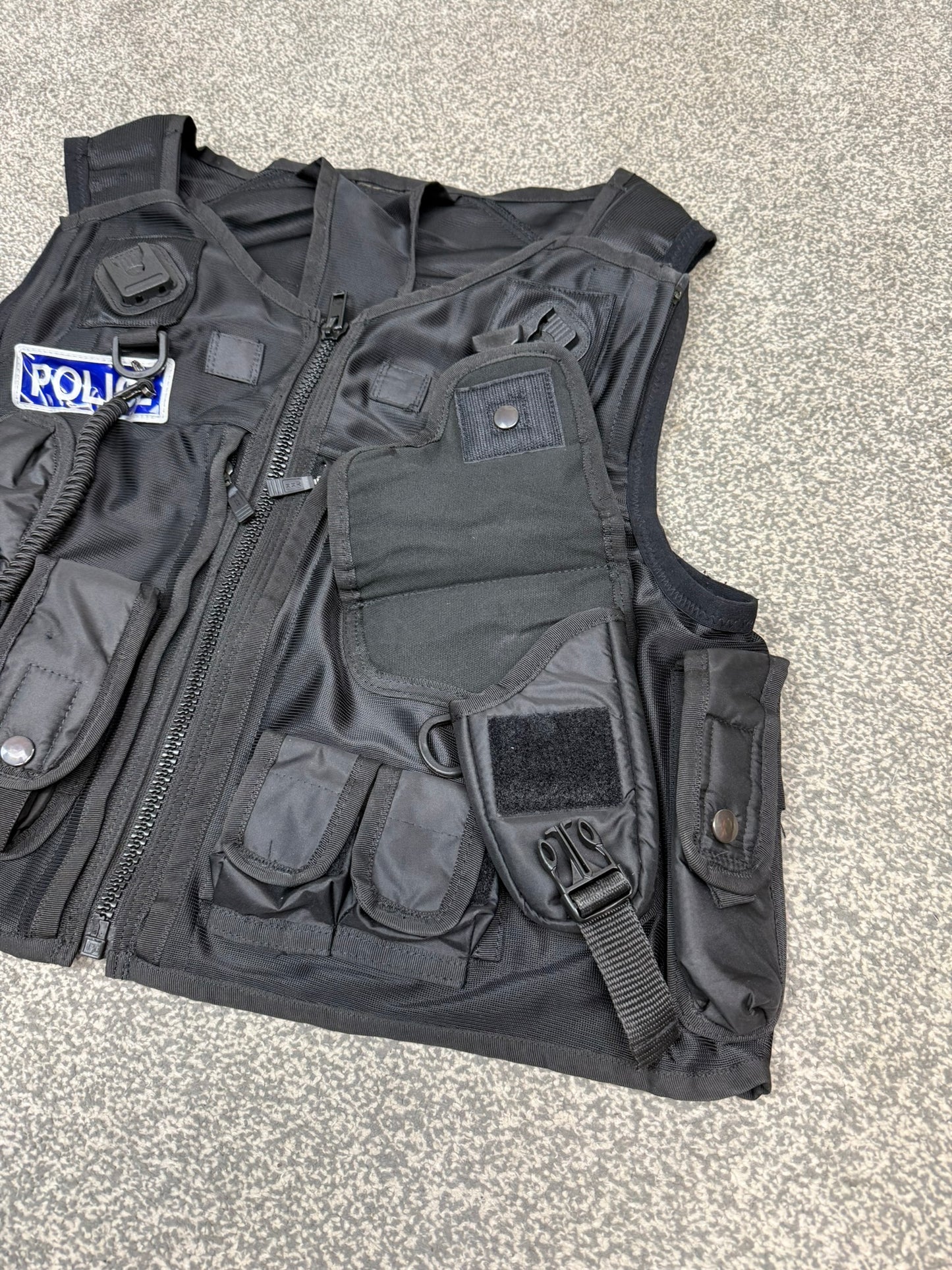 Ex Police Black Tactical Utility Vest Firearms Taser BADGED - X Large