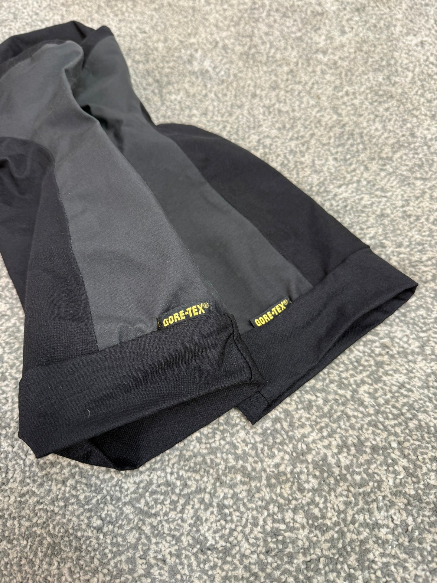 Gore-Tex Waterproof Boot Liner Socks Size 9 Waterproof Over Sock