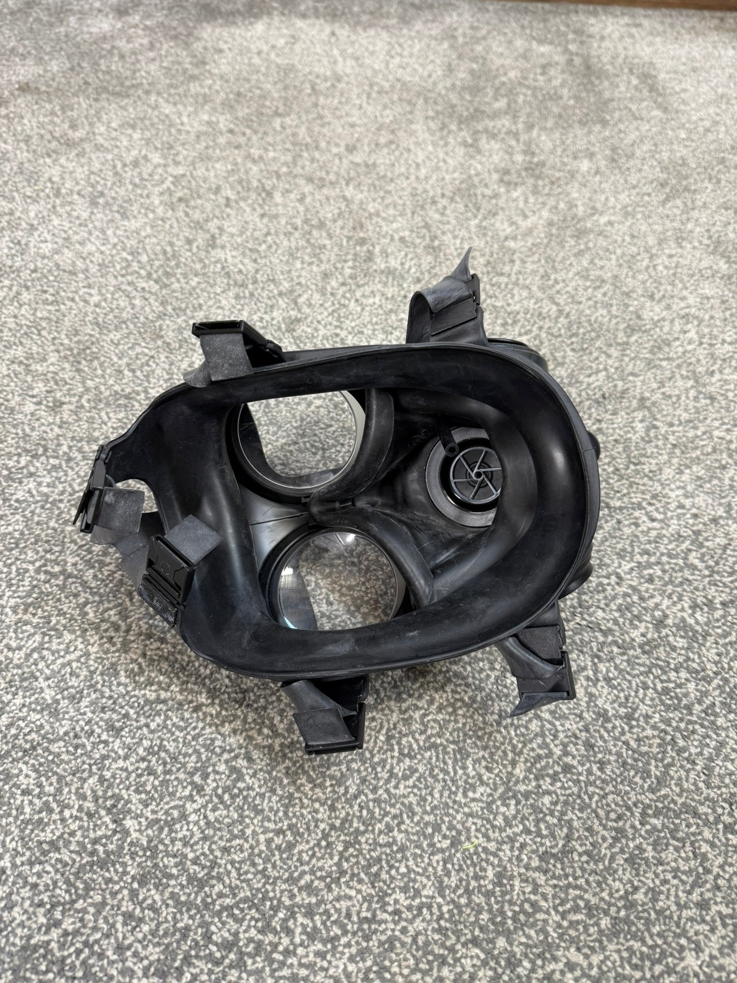 Avon S10 Respirator Gas Mask Size 2 Medium Ex Police