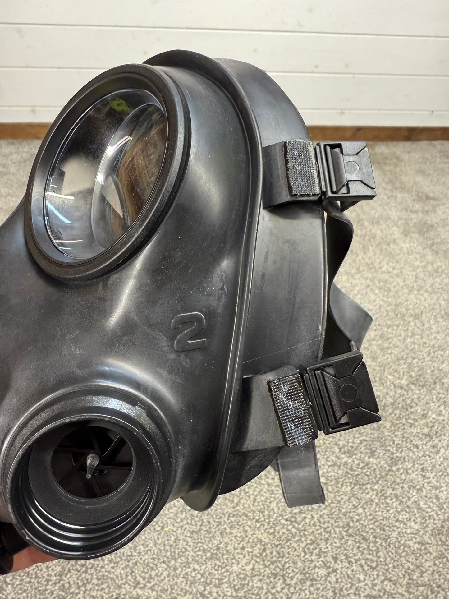 Avon S10 Respirator Gas Mask Size 2 Medium Ex Police