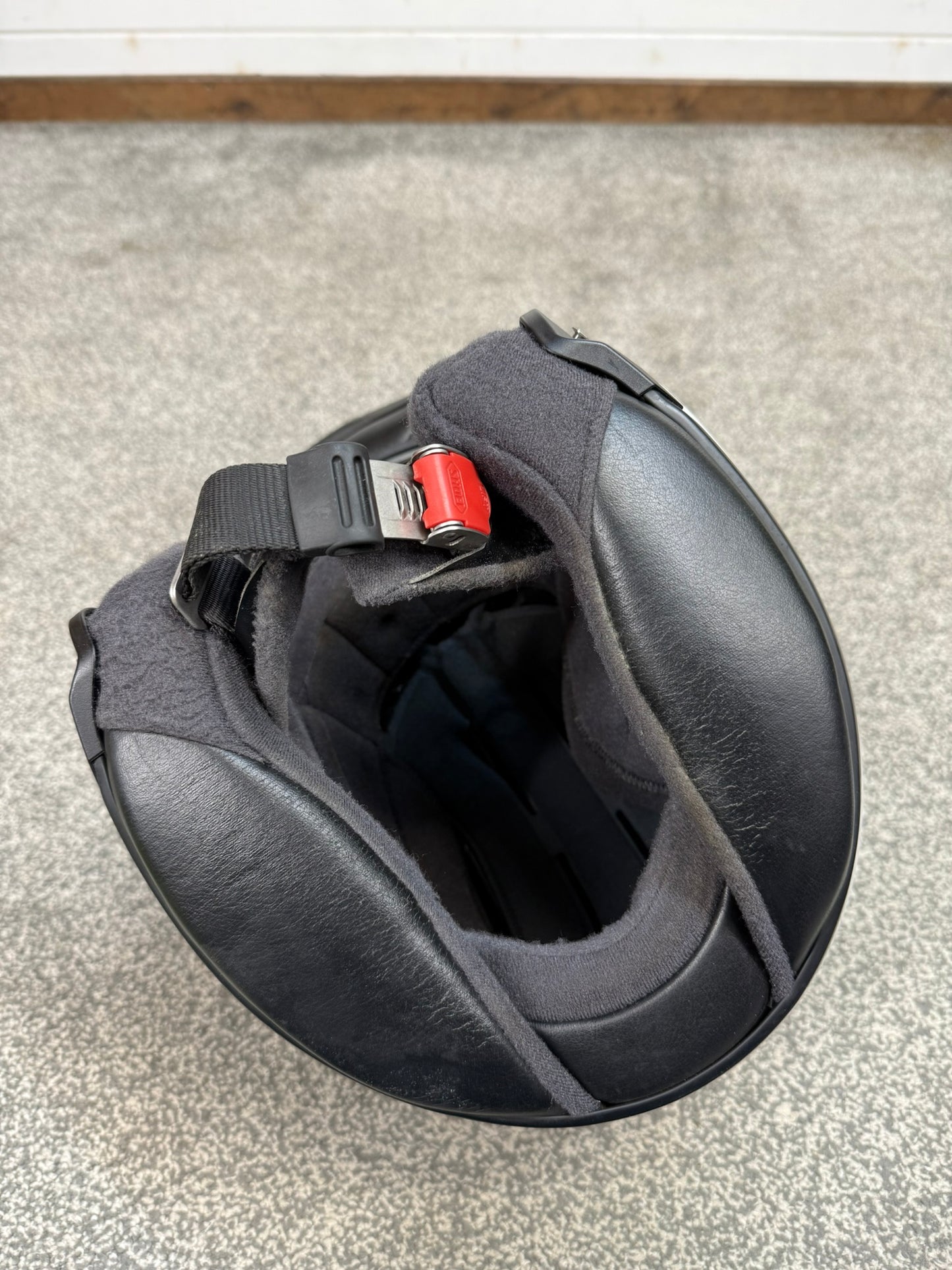 Ex Police Shoei Flip-Up Motorcycle Helmet - Medium