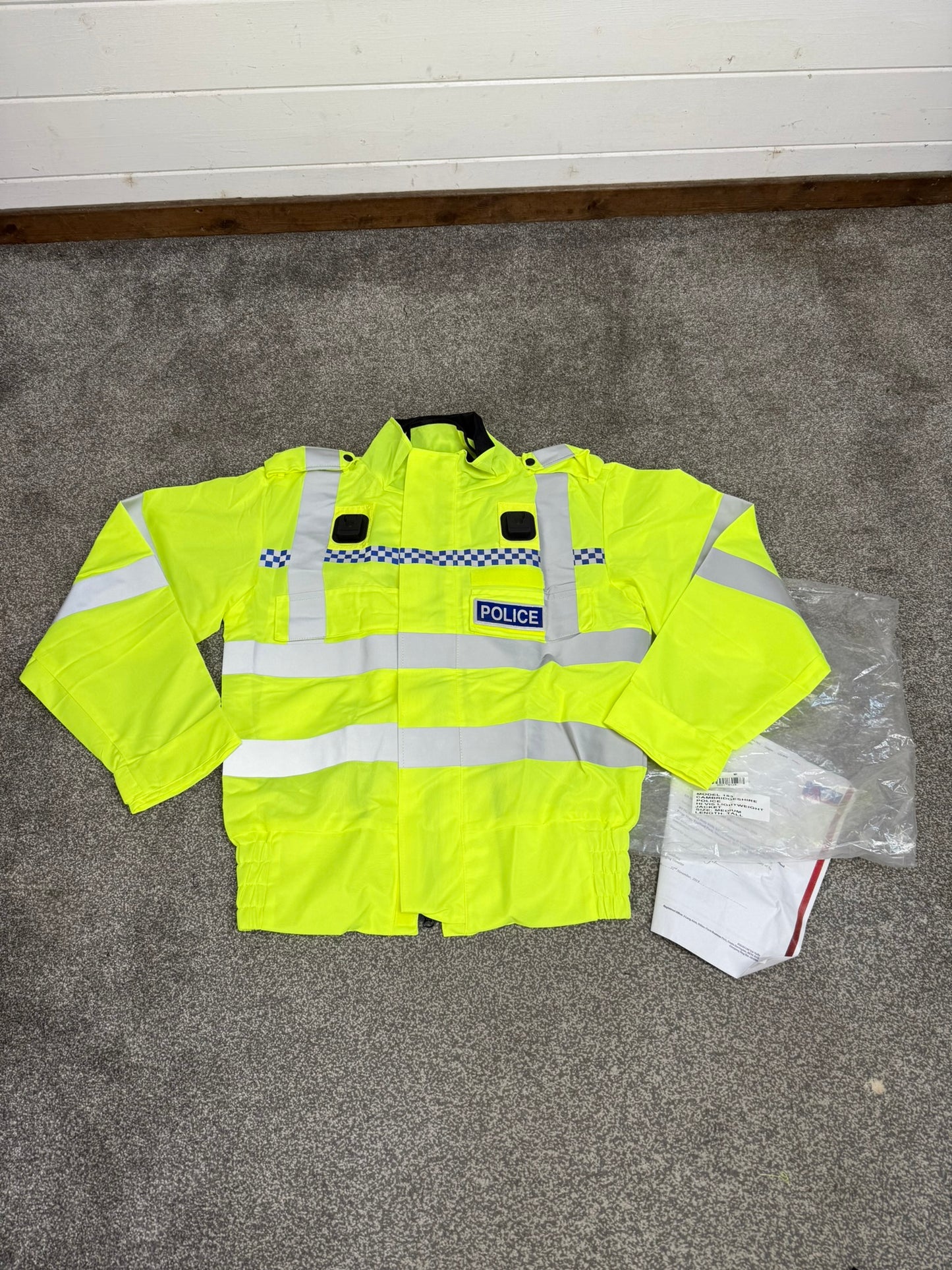 NEW Ex Police Hi-Vis Lightweight Blouson Bomber Jacket With Badge MEDIUM Film TV Uniform Collector Display