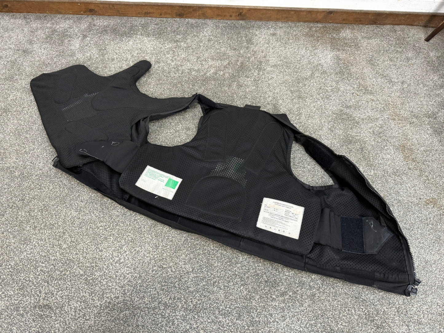 Ex Police Black Cooneen Body Armour Vest M-L Anti Stab & Ballistic HG1A & KR1 Security