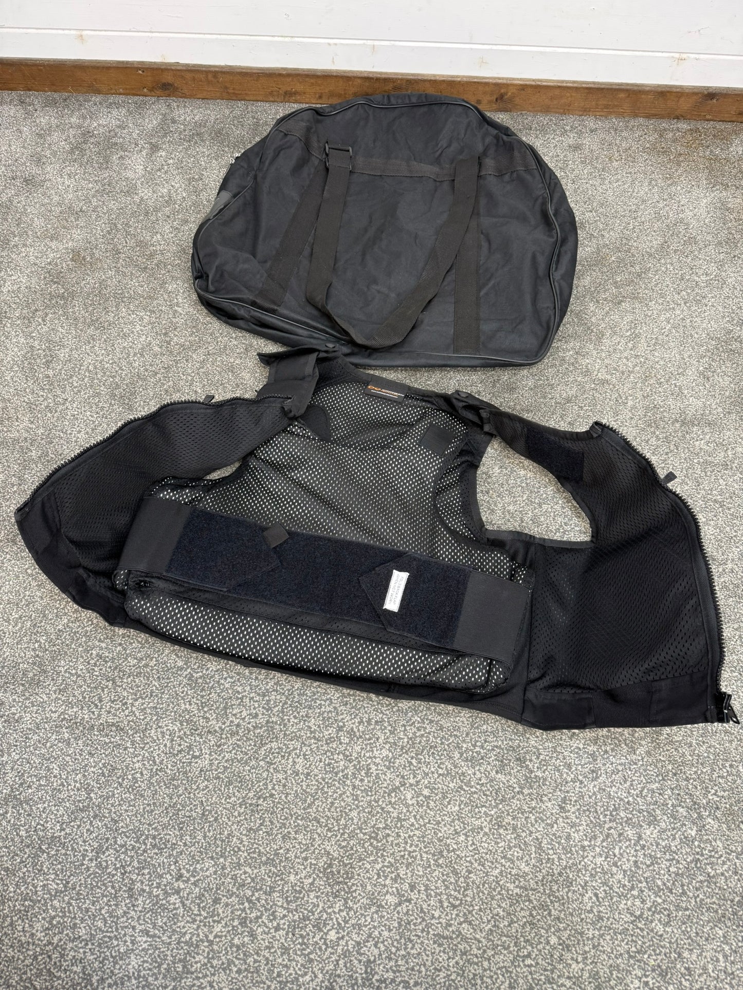 Ex Metropolitan Police Black Cooneen Body Armour Vest Anti Stab & Ballistic HG1A & KR1