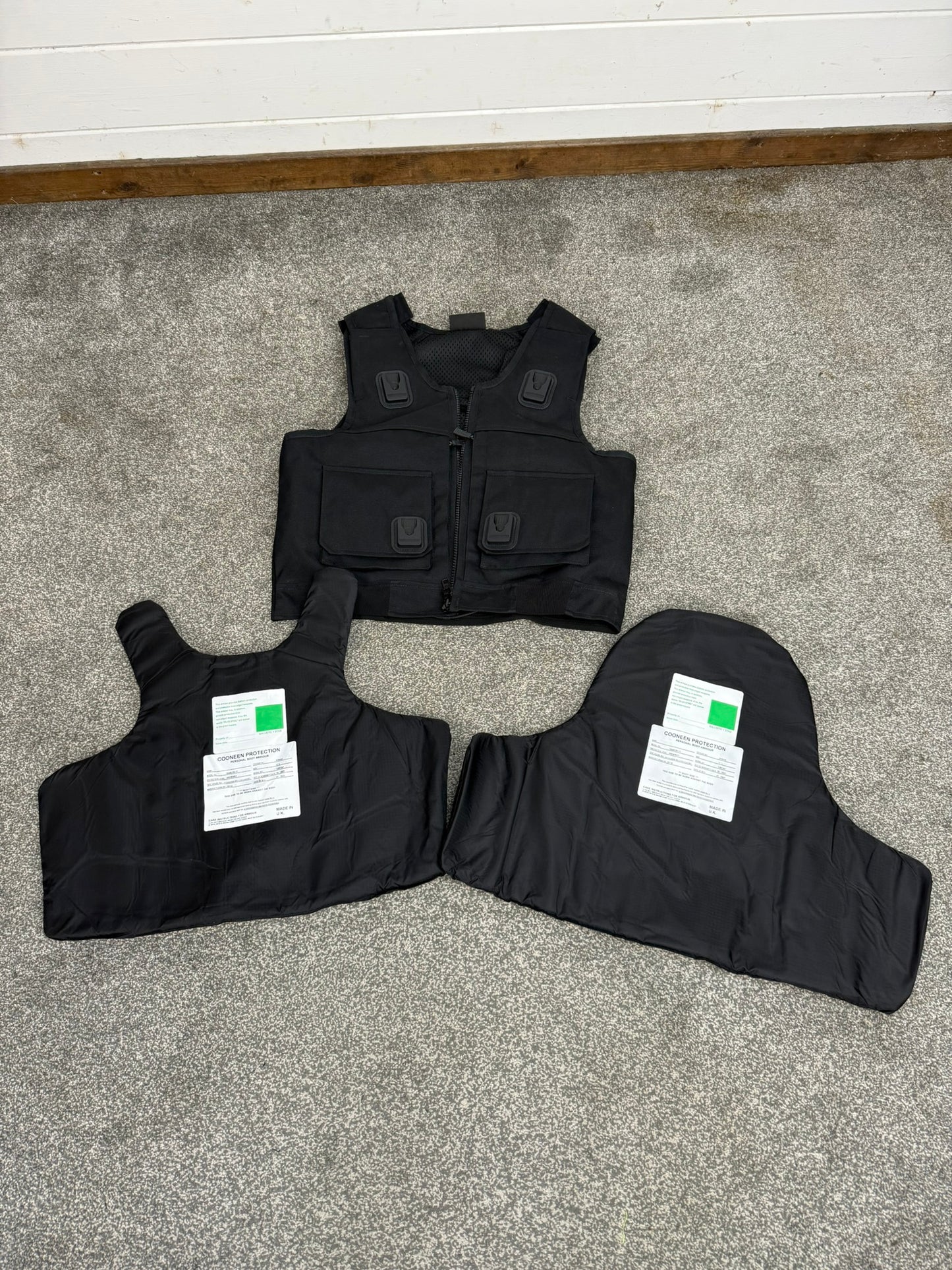 Ex Police Cooneen Body Armour Vest VGC Anti Stab & Ballistic HG1A & KR1 - LARGE