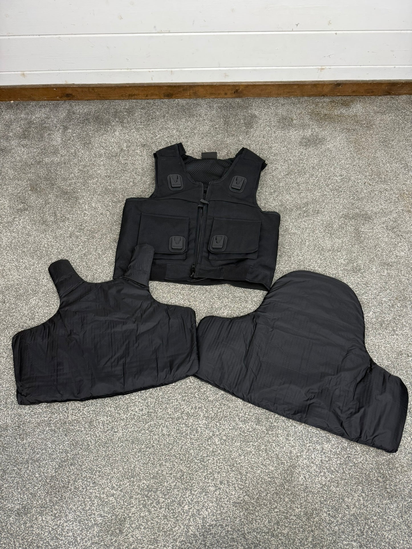 Ex Police Cooneen Body Armour Vest VGC Anti Stab & Ballistic HG1A & KR1 - LARGE