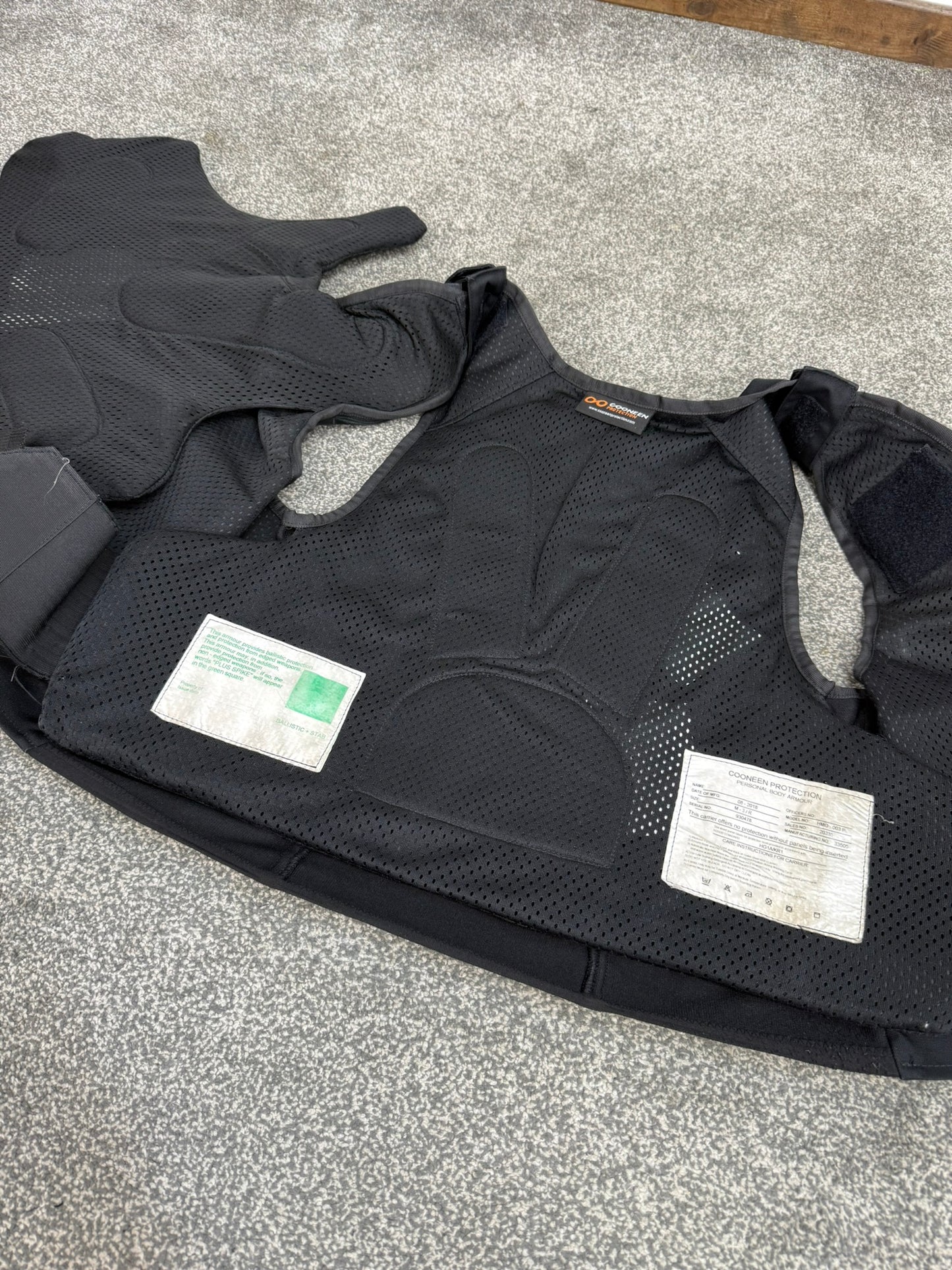 Ex Police Cooneen Body Armour Vest Anti Stab & Ballistic HG1A & KR1 - LARGE