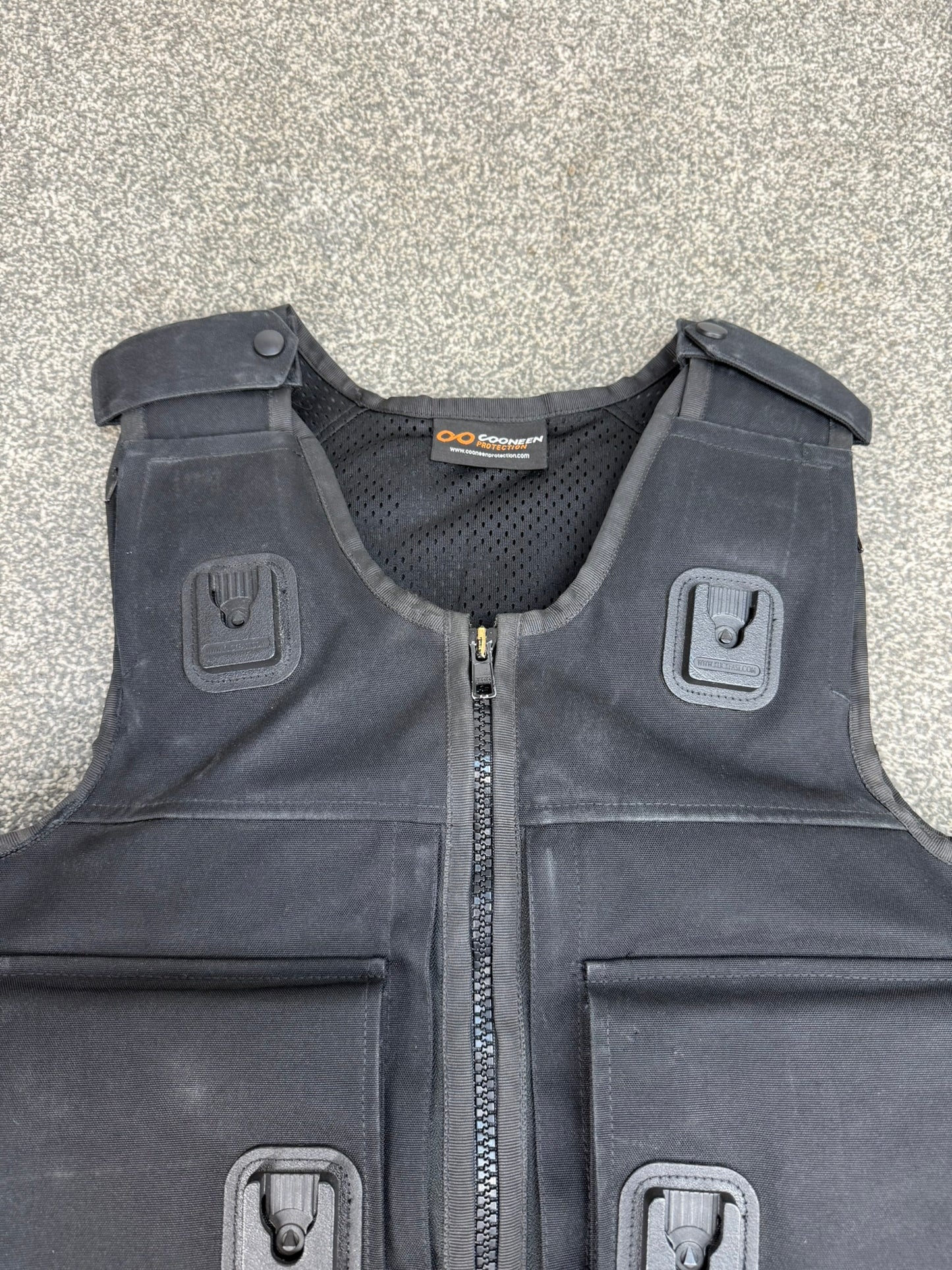 Ex Police Cooneen Body Armour Vest Anti Stab & Ballistic HG1A & KR1 - LARGE