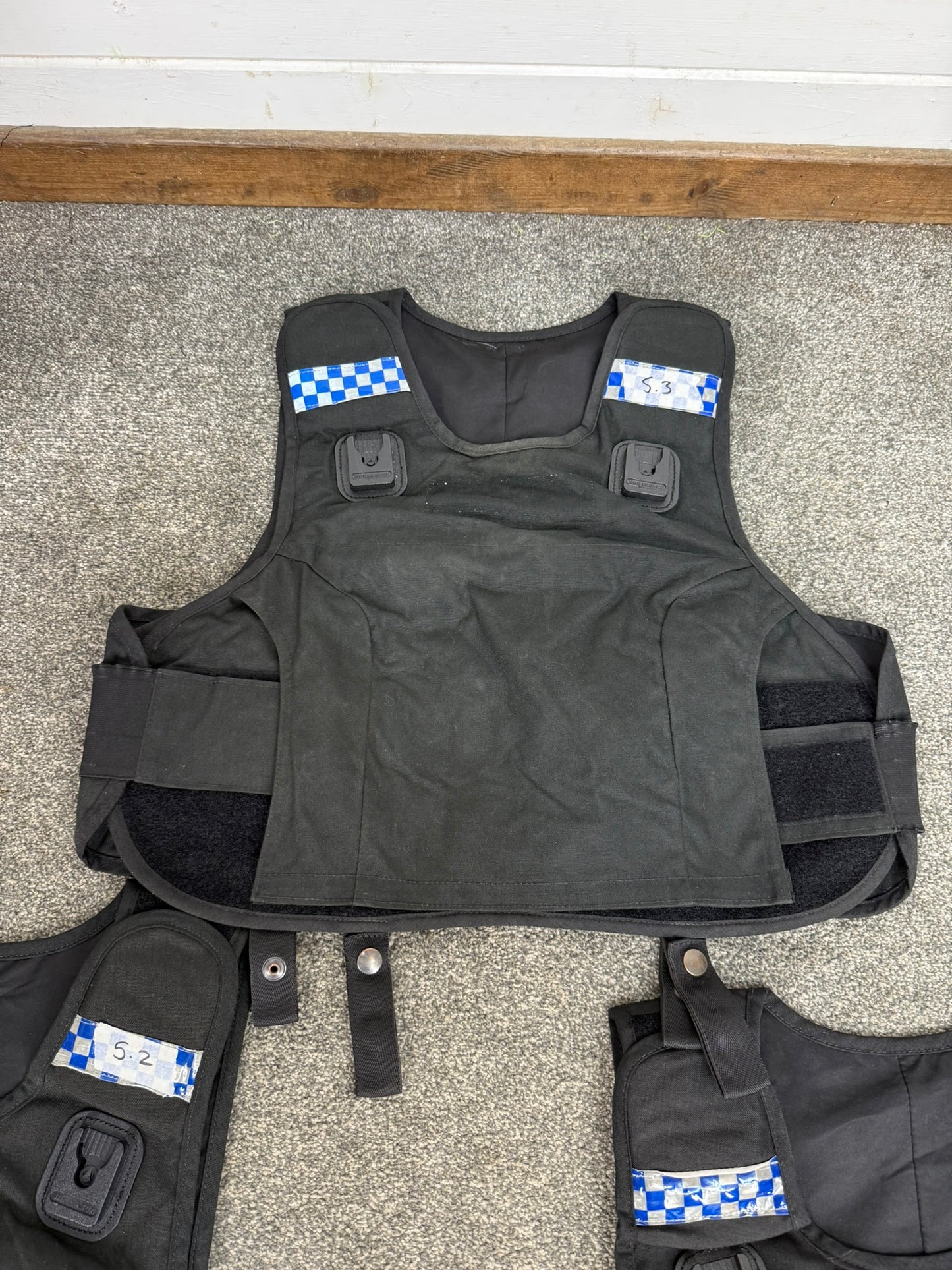 5x Ex Police Mehler Body Armour COVERS Female Black Vest Med-Lrg Security Film Uniform