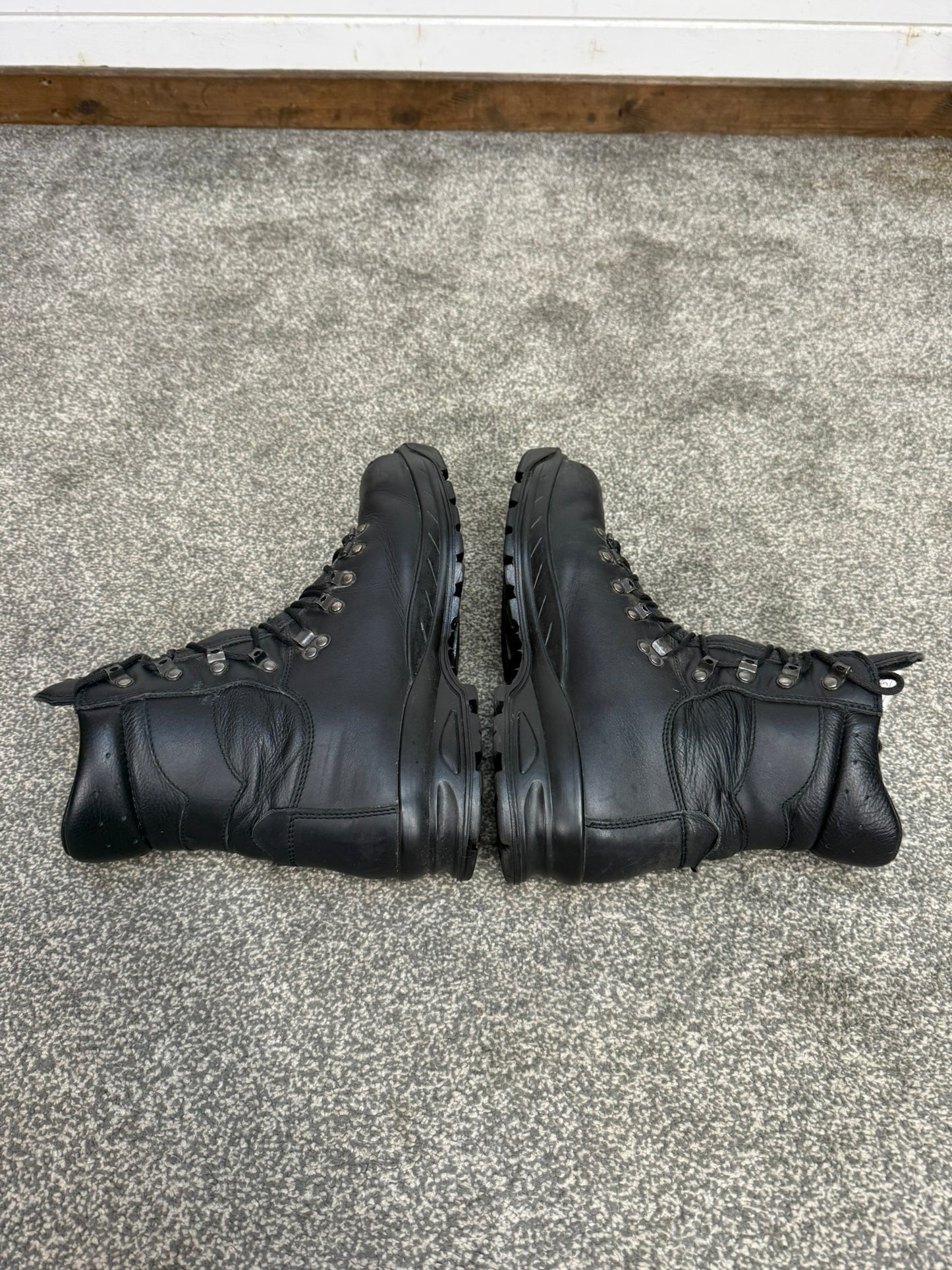 Altberg Peacekeeper P3 VS Black Leather Waterproof Combat Boots Size UK 9