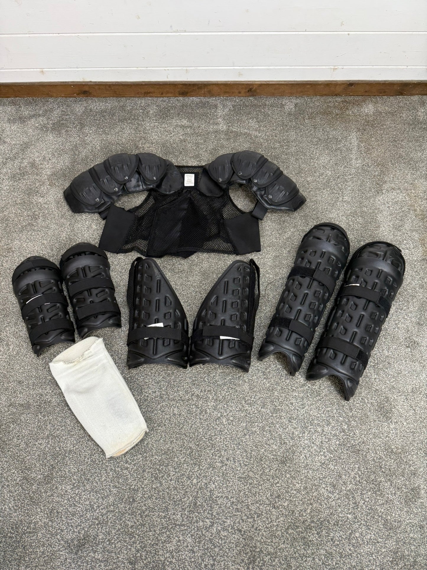 Ex Police Riot Guard Set Job Lot Vest Shoulder Arm Leg Public Order Security