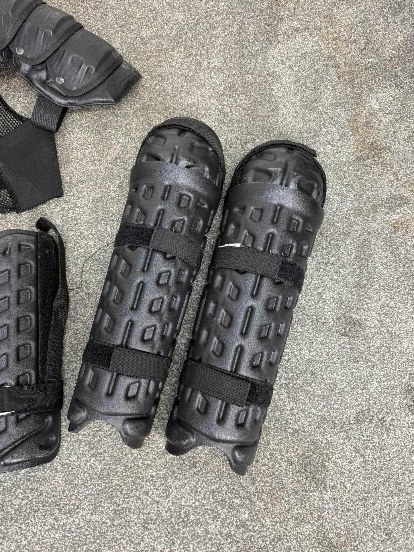 Ex Police Riot Guard Set Job Lot Vest Shoulder Arm Leg Public Order Security