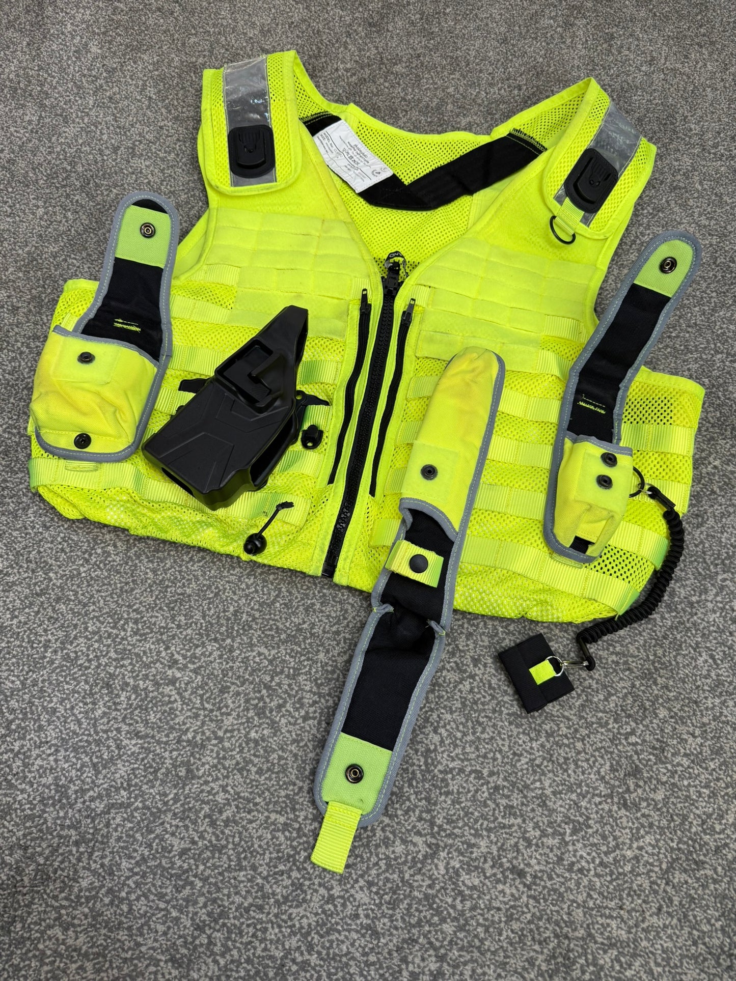Safariland Hi-Vis MOLLE Vest With Taser X2 Holster Police Tactical Security Vest XXL